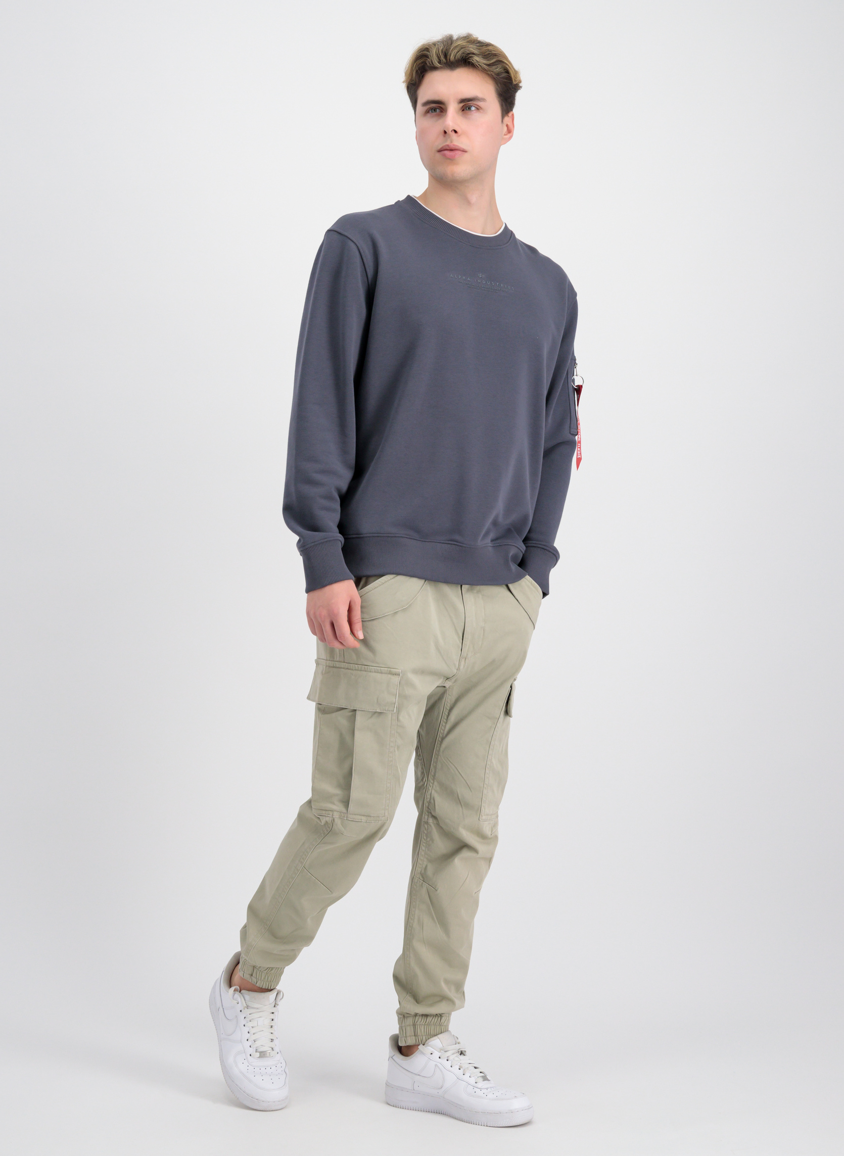 Alpha Industries - Sweat à capuche avec écusson NASA Voyager - Noir | ASOS