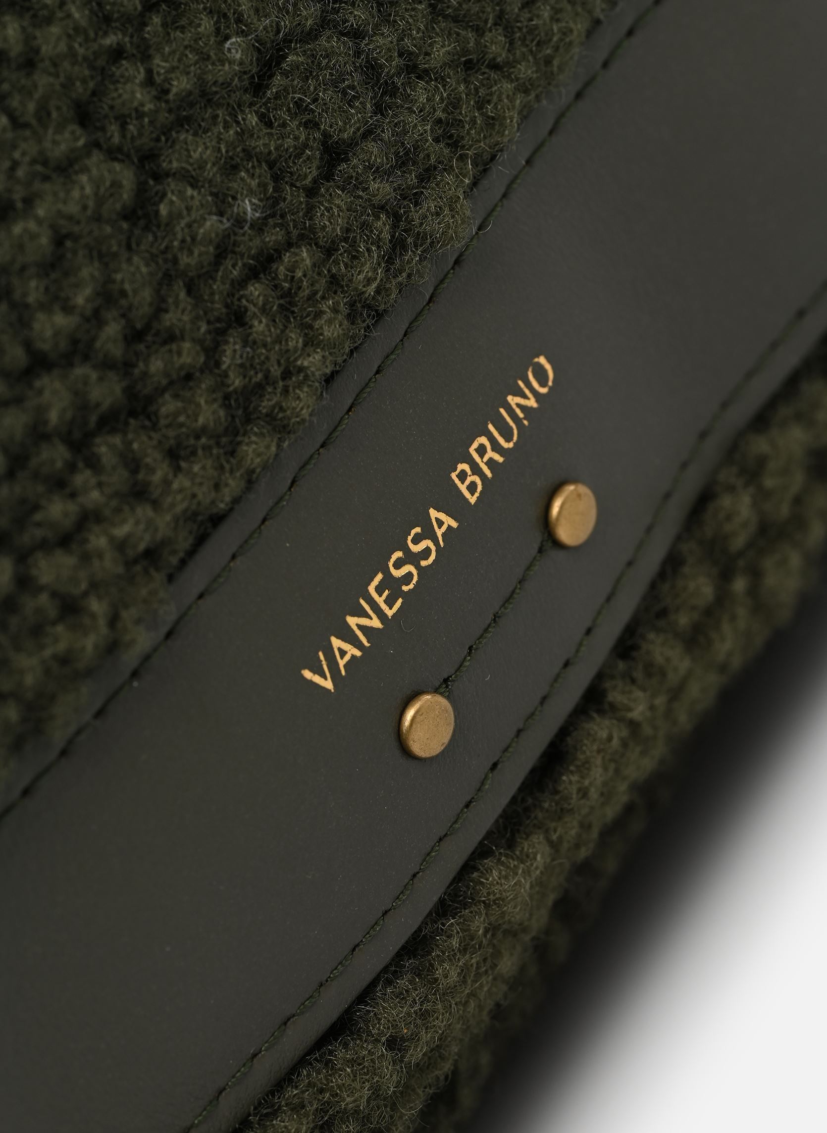 Cabas Cabas L Porte Epaule Zippe En Fausse Fou femme vert Vanessa Bruno Cabas Cabas L Porte Epaule Zippe En Fausse Fou femme vert KAKI