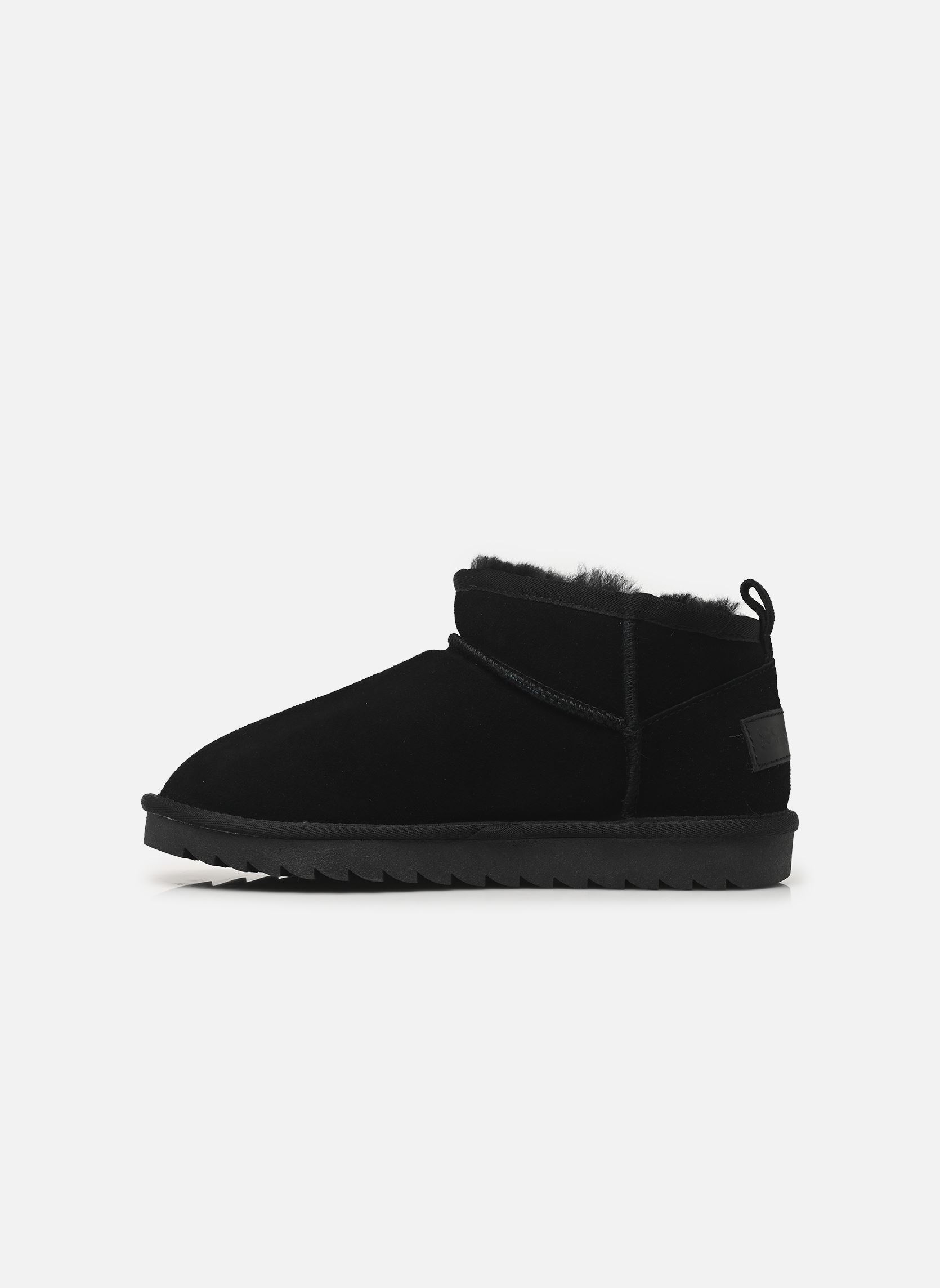 Gevoerde enkellaarsjes Short sheepskin boot in suede dames zwart Colors of California Gevoerde enkellaarsjes Short sheepskin boot in suede dames zwart BLACK