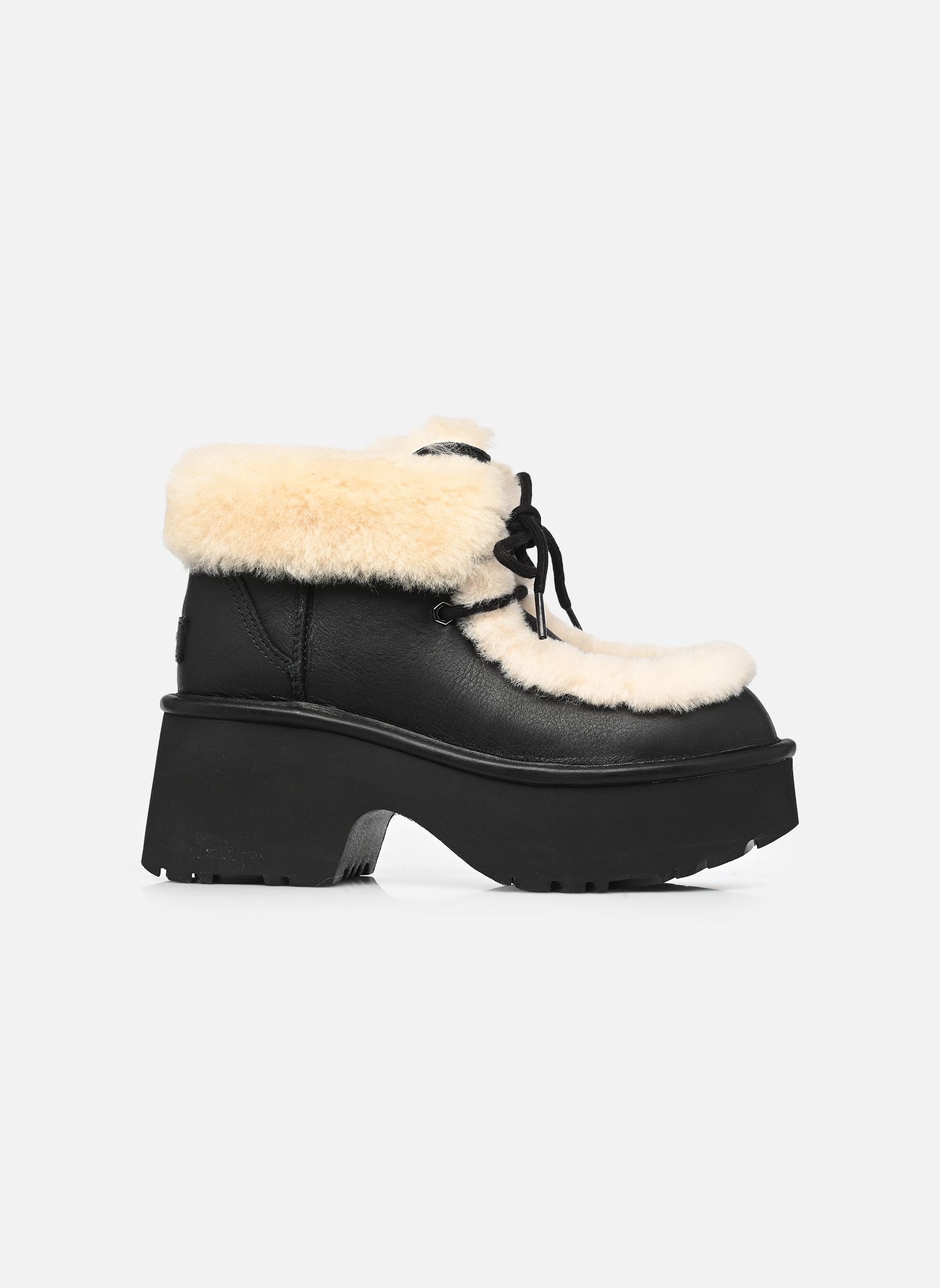 Veterlaarsjes W Esmee Leather Lace up dames zwart UGG Veterlaarsjes W Esmee Leather Lace up dames zwart BLACK