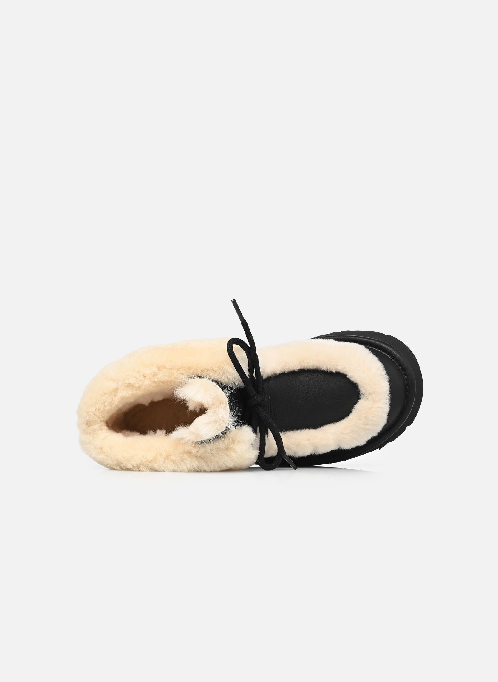 Veterlaarsjes W Esmee Leather Lace up dames zwart UGG Veterlaarsjes W Esmee Leather Lace up dames zwart BLACK