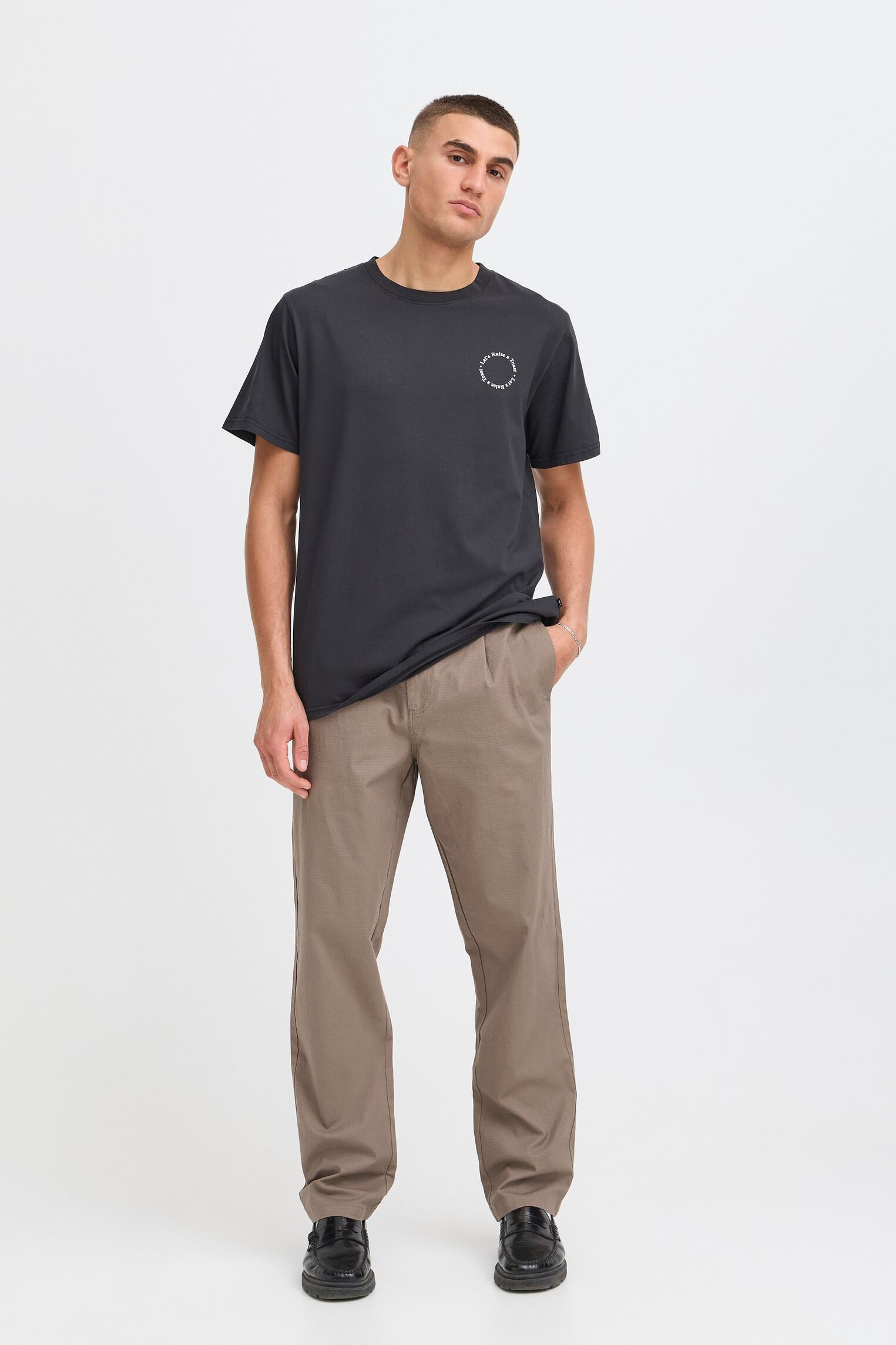 Kurzarm-T-Shirts Sdrue herren schwarz SOLID Kurzarm-T-Shirts Sdrue herren schwarz TRUE BLACK