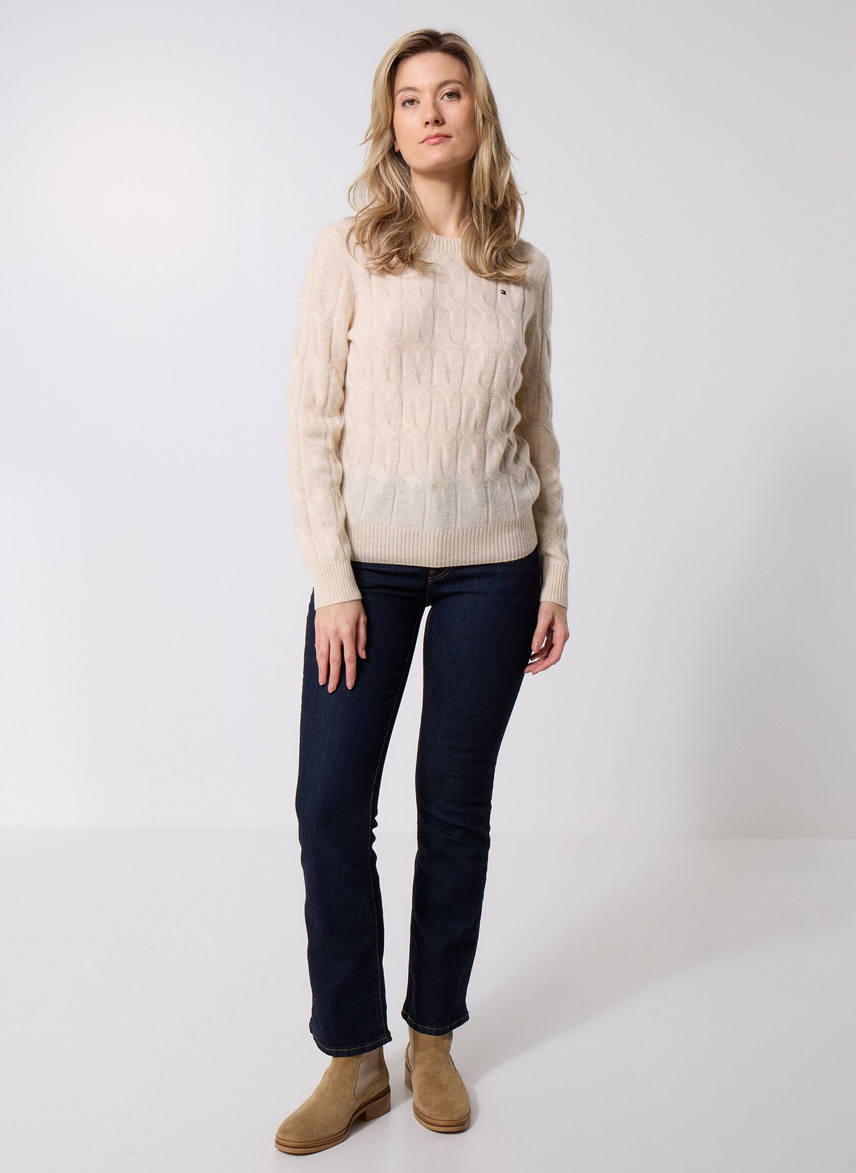 Pulls Soft Wool Cable C-Nk WW0WW43586ADK femme blanc Tommy Hilfiger Pulls Soft Wool Cable C-Nk WW0WW43586ADK femme blanc BEIGE