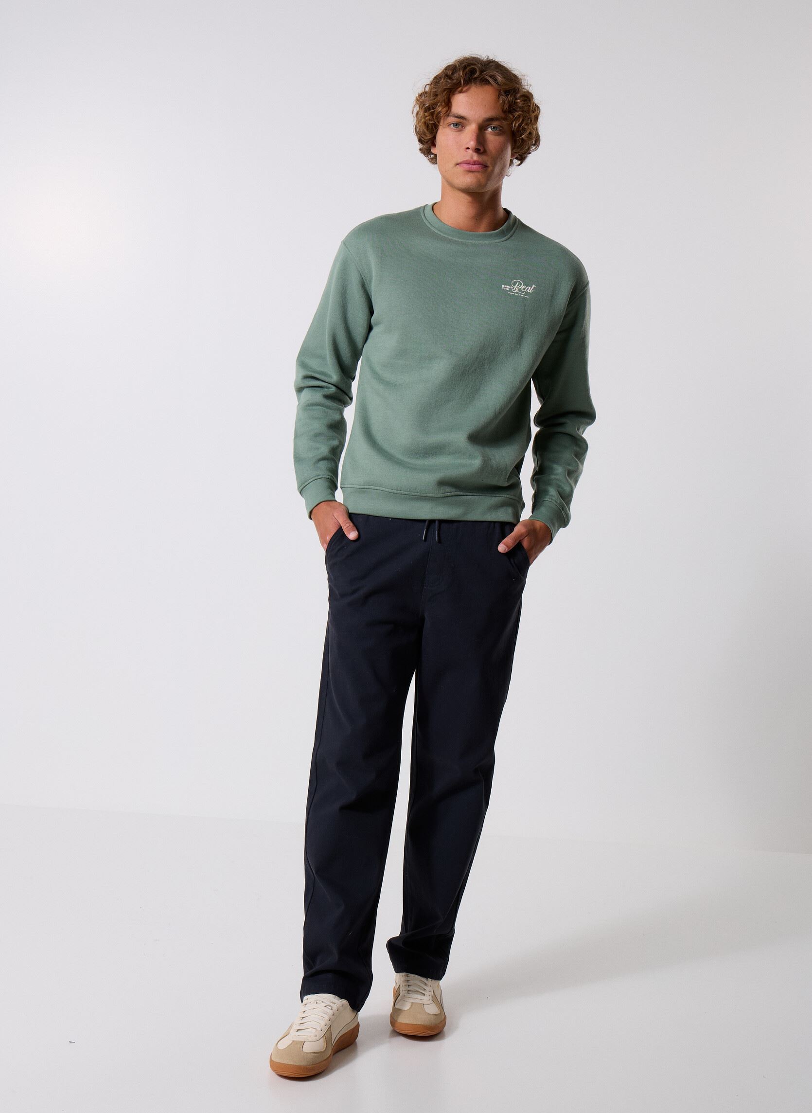 Sweatshirts Bhismo Sweatshirt heren groen Blend Sweatshirts Bhismo Sweatshirt heren groen LAUREL WREATH