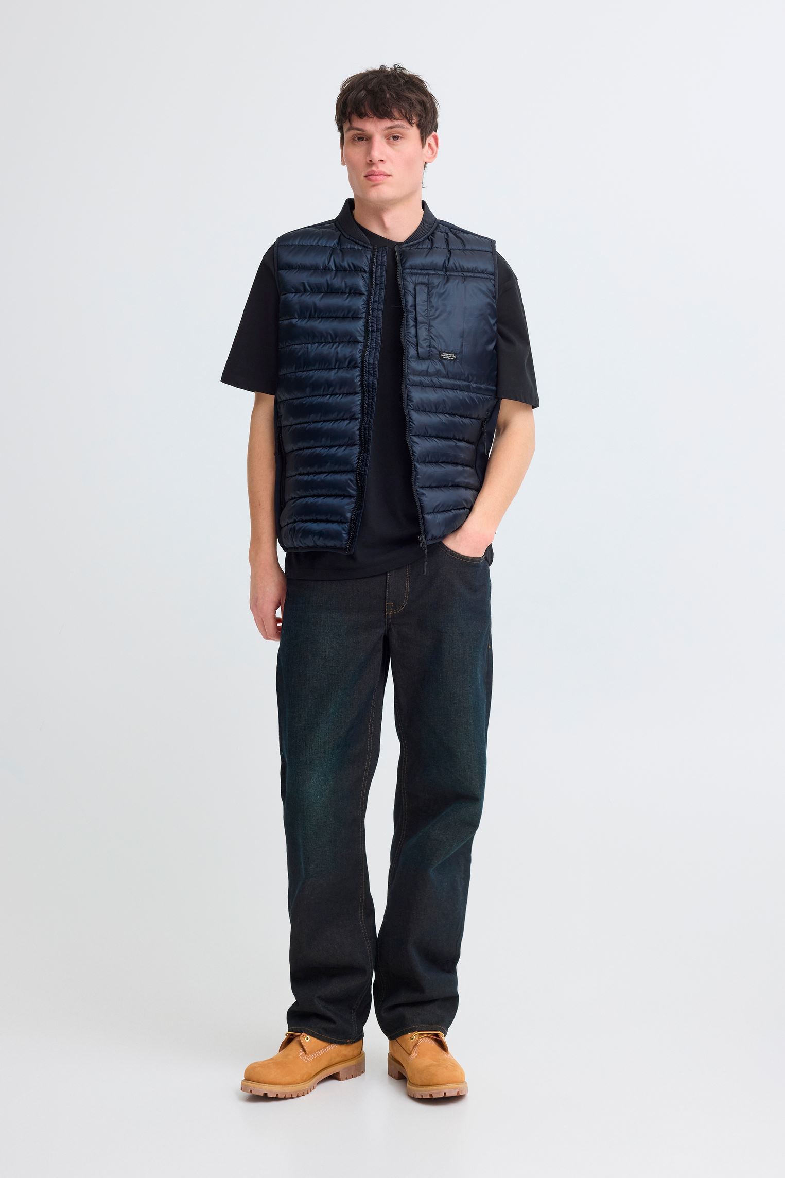 Doudounes sans manches Bheverest Vest homme marine Blend Doudounes sans manches Bheverest Vest homme marine SALUTE