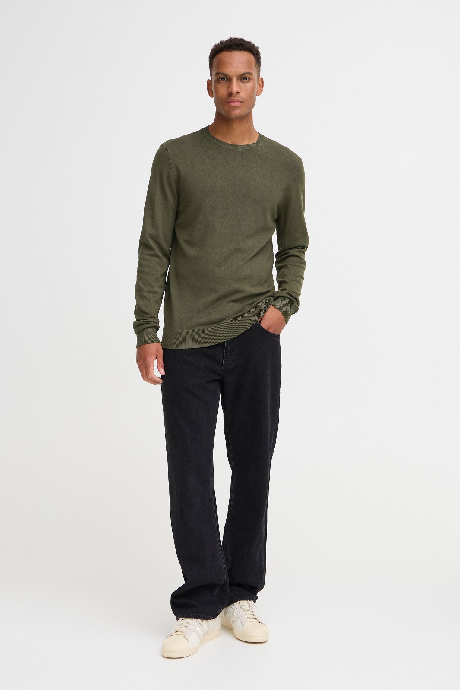 Pulls Bhdan Crew homme vert Blend Pulls Bhdan Crew homme vert FOREST NIGHT