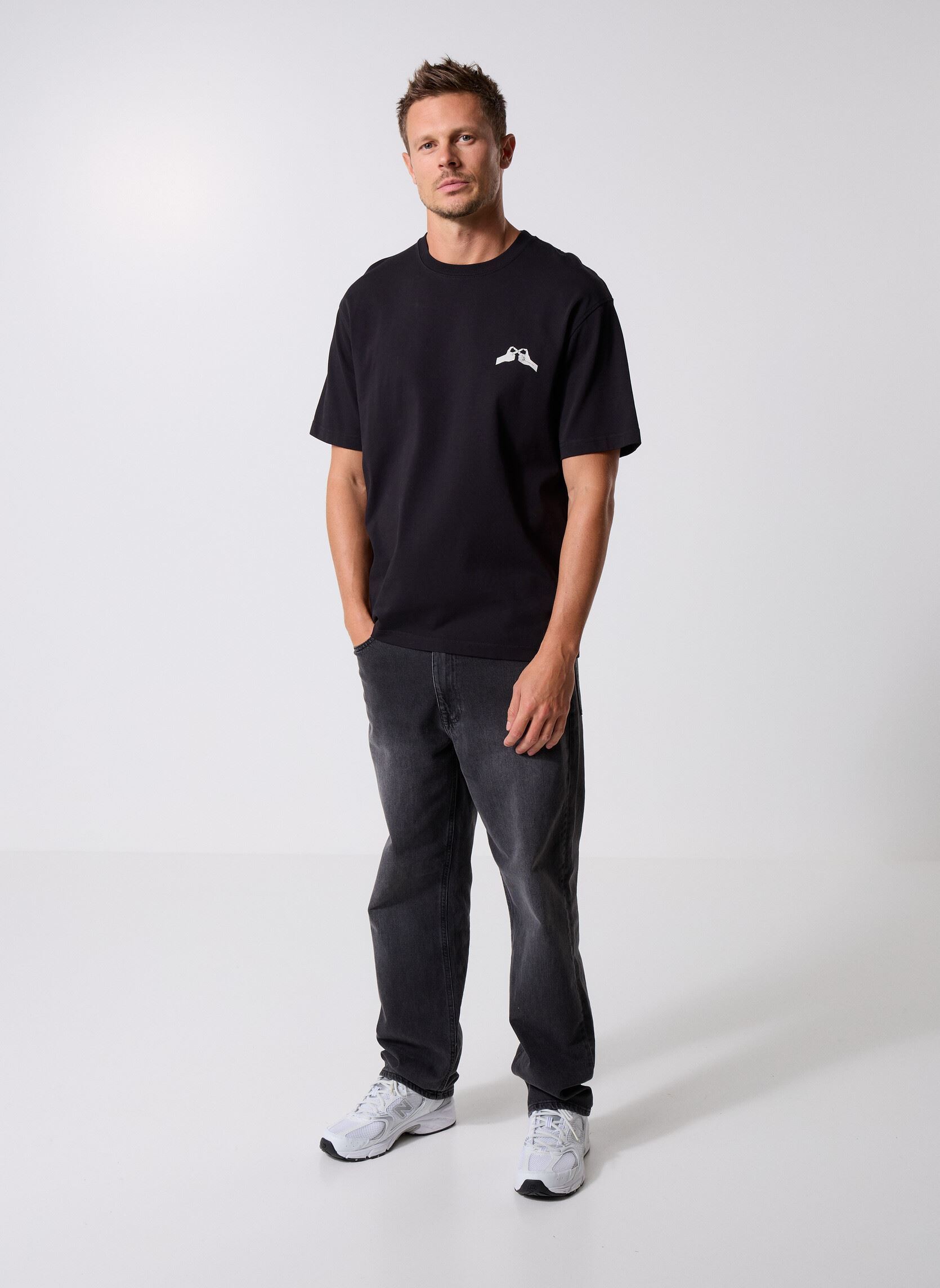 T-shirt a maniche corte Saflorian t-shirt 11725 uomo nero Samsoe Samsoe T-shirt a maniche corte Saflorian t-shirt 11725 uomo nero To connect