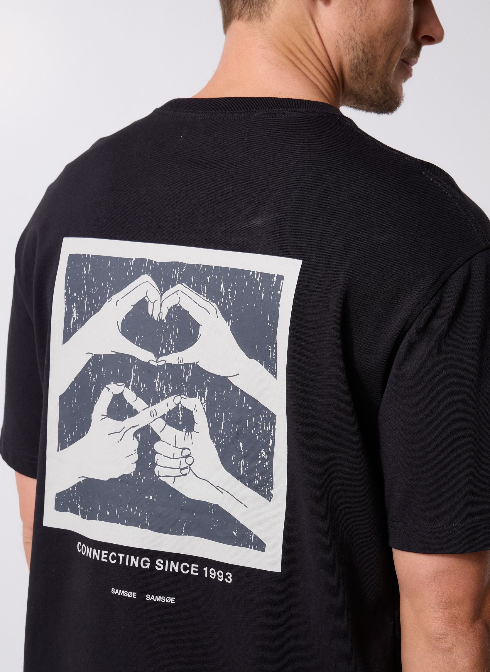 T-shirt a maniche corte Saflorian t-shirt 11725 uomo nero Samsoe Samsoe T-shirt a maniche corte Saflorian t-shirt 11725 uomo nero To connect