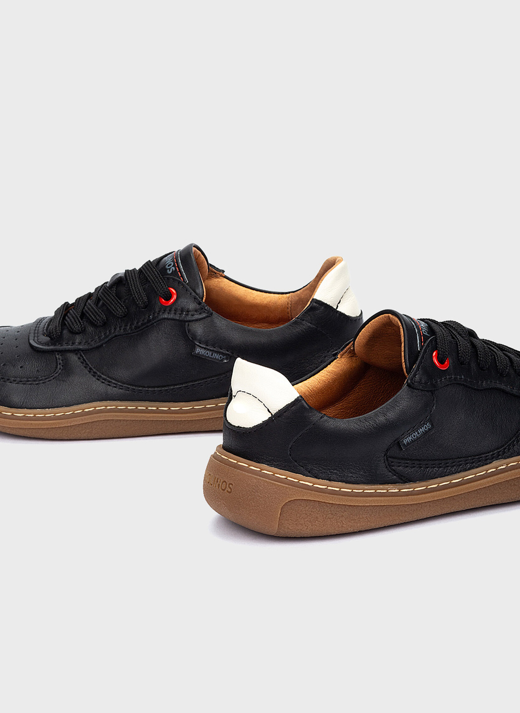 Baskets basses ARANJUEZ homme noir Pikolinos Baskets basses ARANJUEZ homme noir Noir