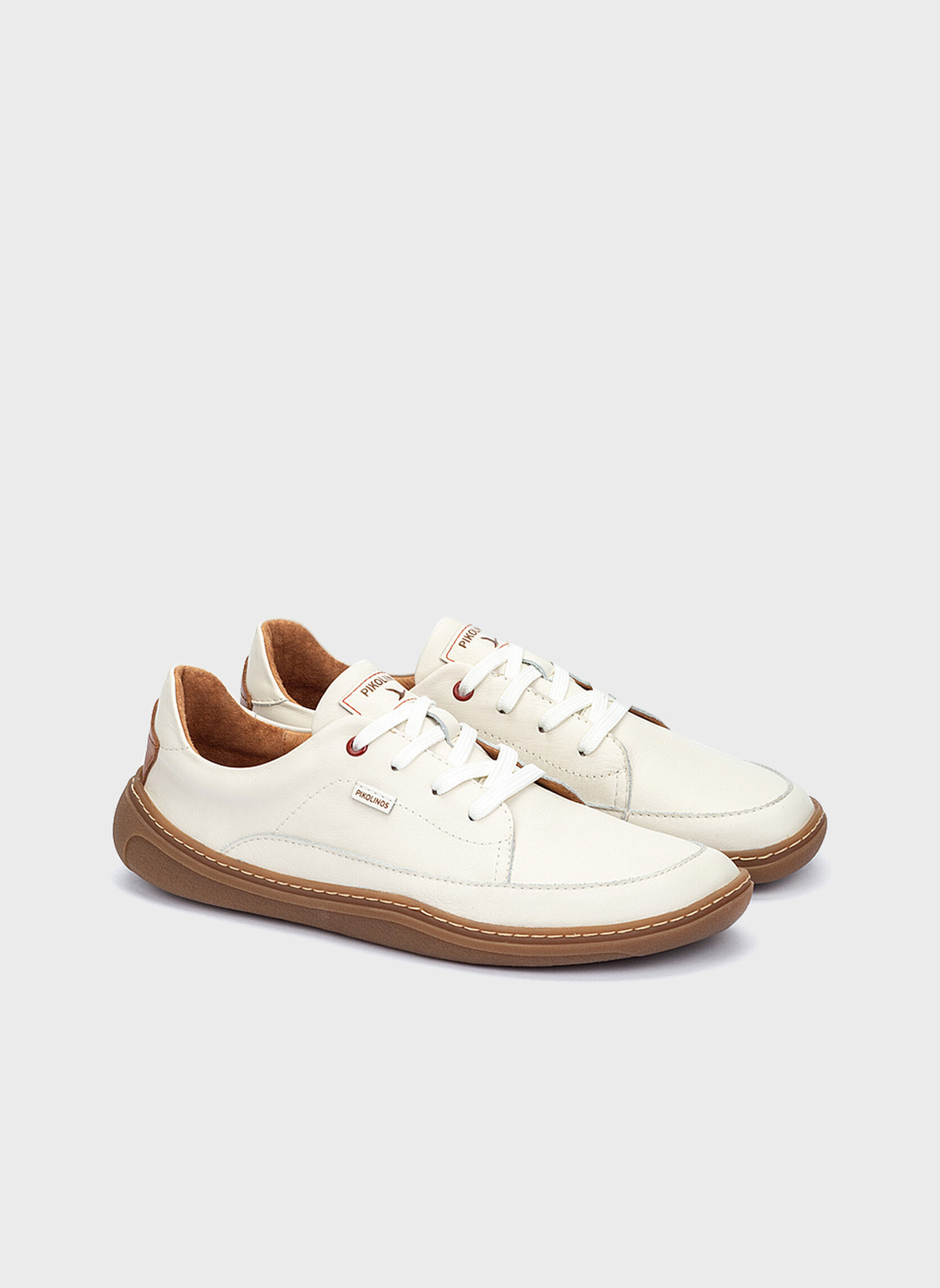Derbies ARANJUEZ homme blanc Pikolinos Derbies ARANJUEZ homme blanc Blanc