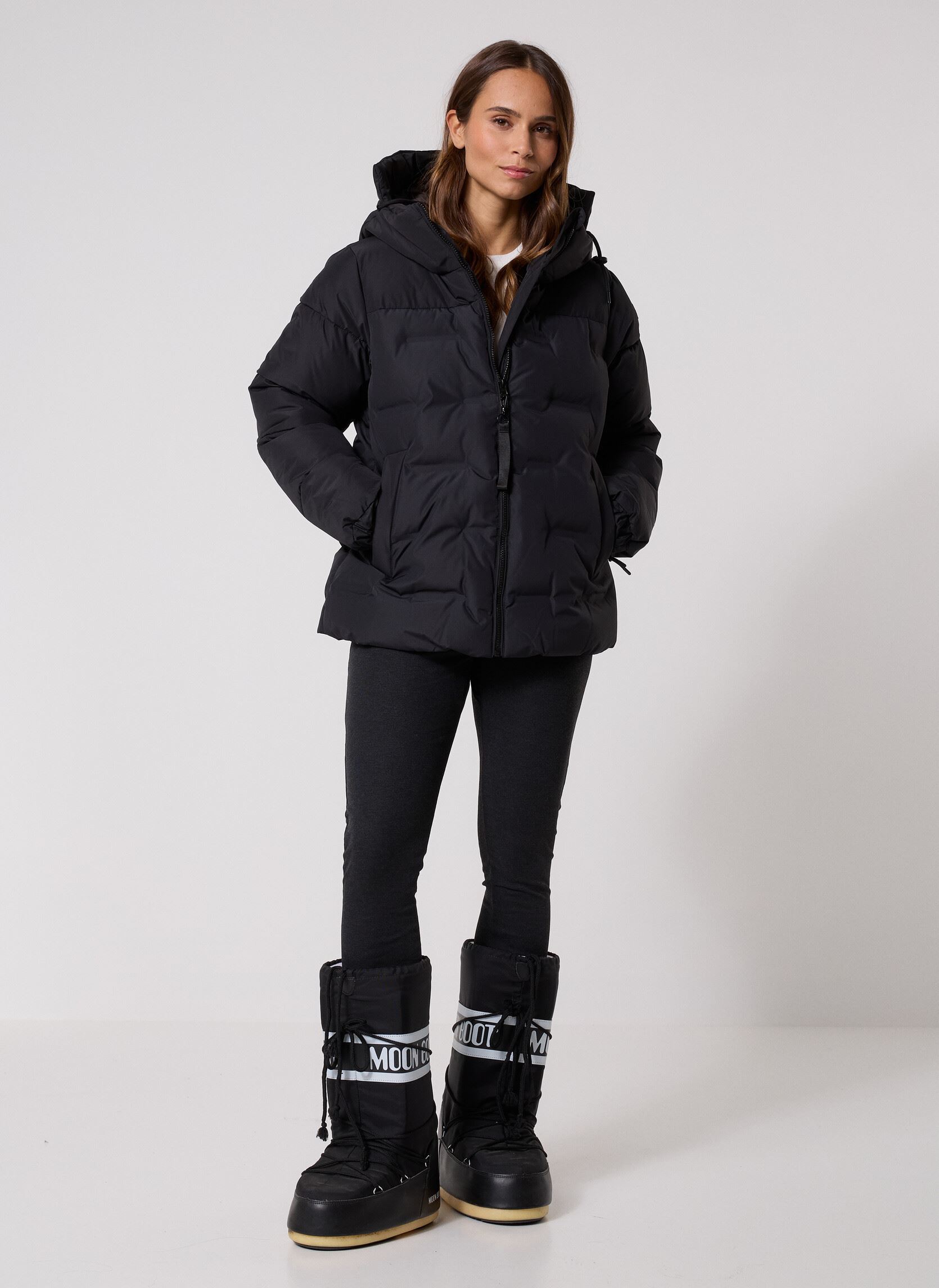 Gewatteerde jassen ICEPEAK ADAMAN dames zwart Icepeak Gewatteerde jassen ICEPEAK ADAMAN dames zwart Noir
