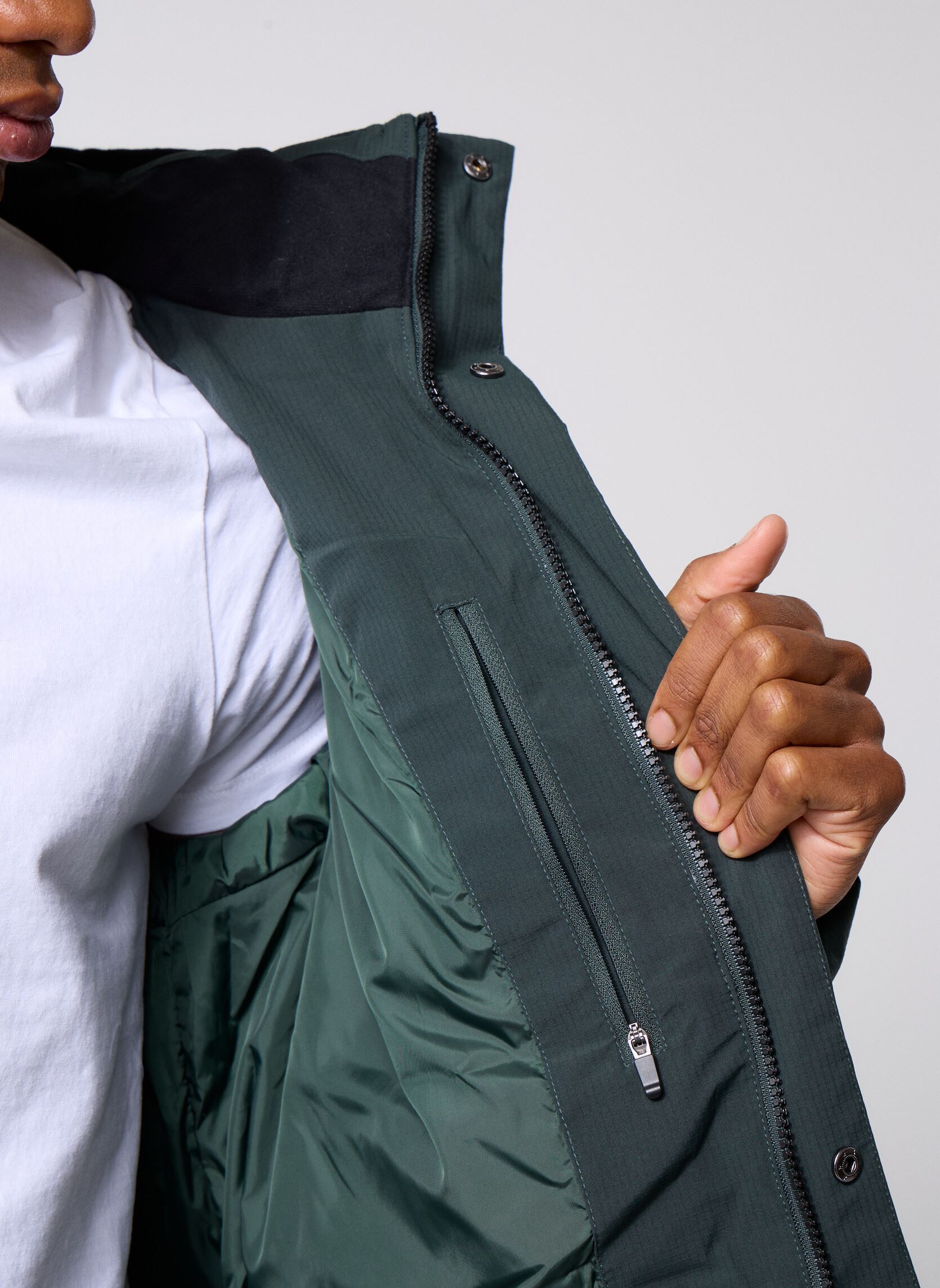Doudounes ICEPEAK BIXBY homme vert Icepeak Doudounes ICEPEAK BIXBY homme vert Vert Foncé