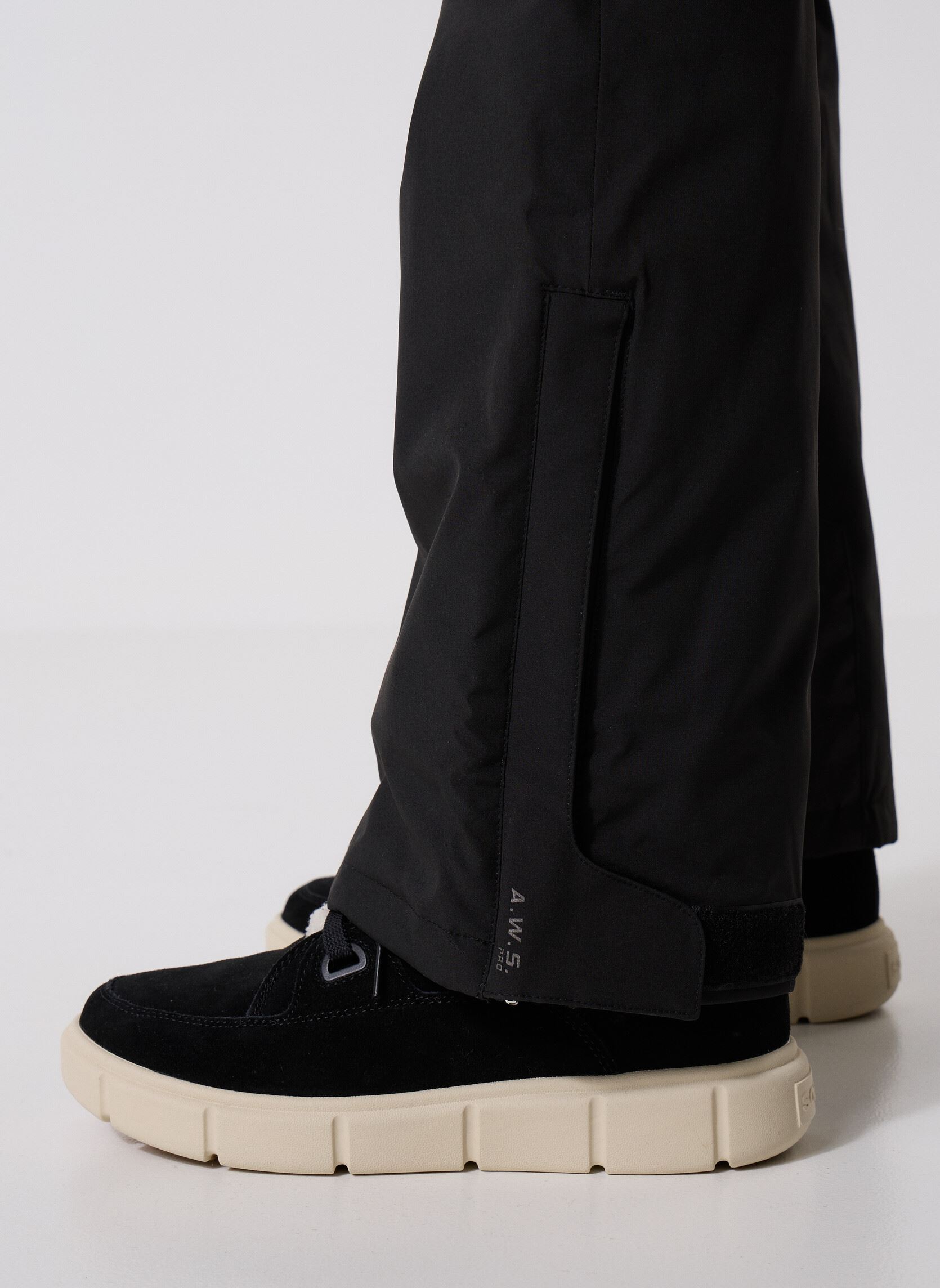 Pantalons larges LUHTA JERO femme noir Luhta Pantalons larges LUHTA JERO femme noir Noir