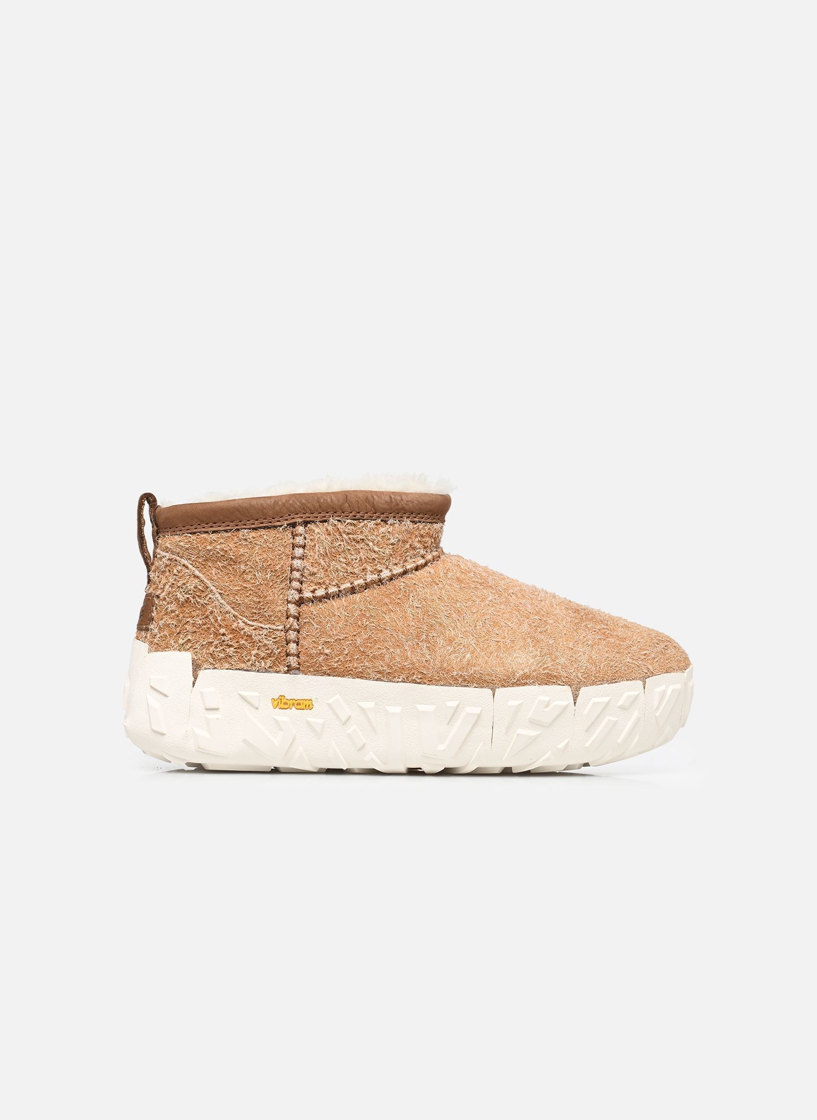 Bottes fourrées M Classic Ultra Mini Wrap Tech homme marron UGG Bottes fourrées M Classic Ultra Mini Wrap Tech homme marron CHESTNUT