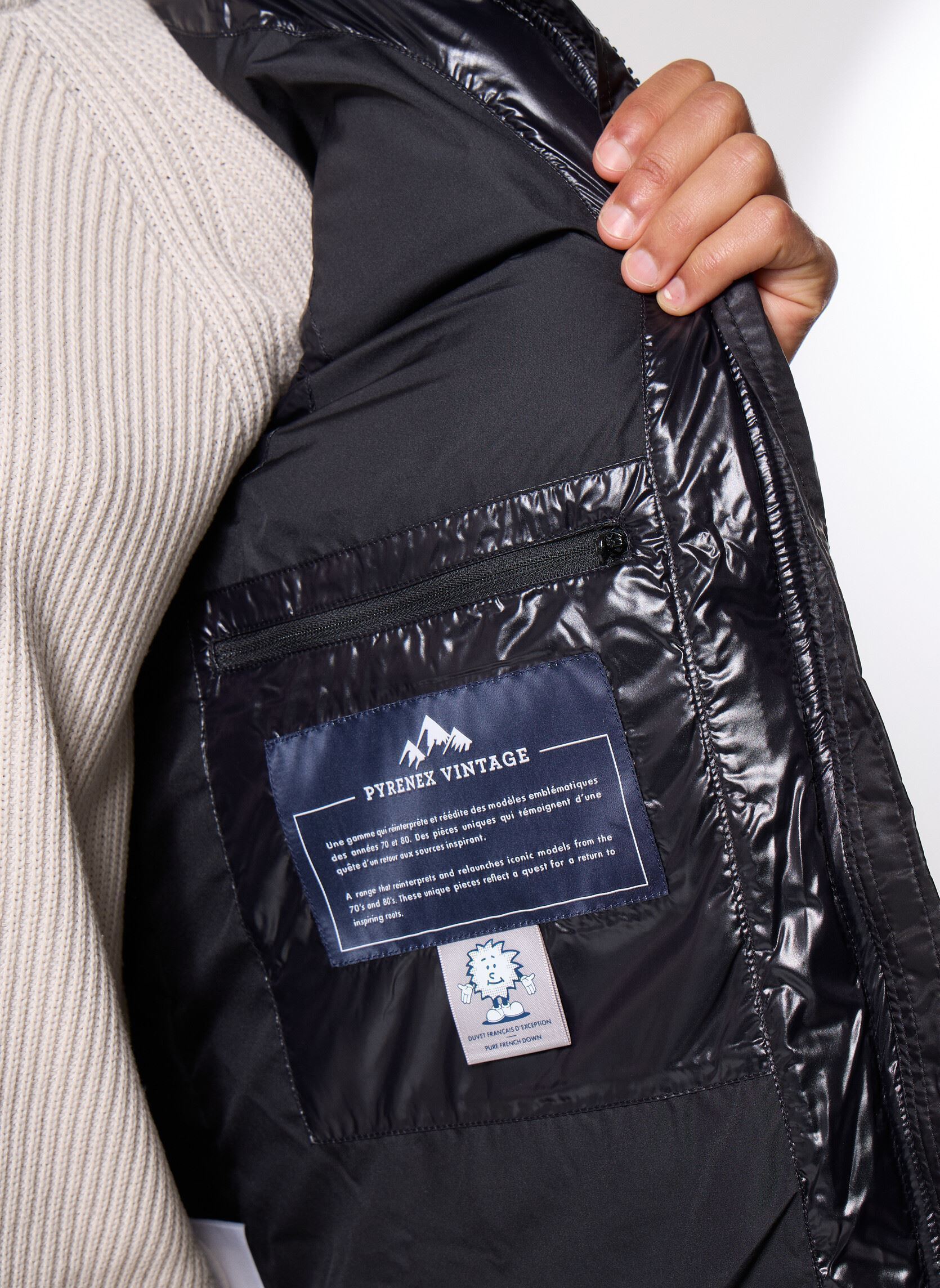 Daunenwesten JOHN M herren schwarz Pyrenex Daunenwesten JOHN M herren schwarz BLACK