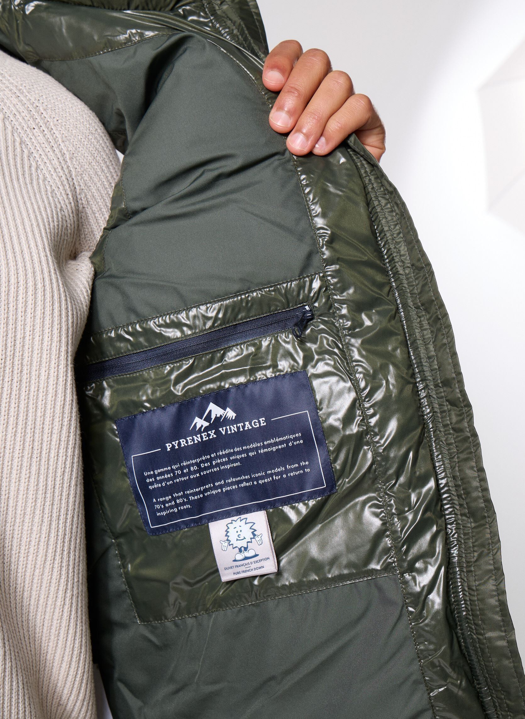 Doudounes sans manches JOHN M homme vert Pyrenex Doudounes sans manches JOHN M homme vert Deep Khaki