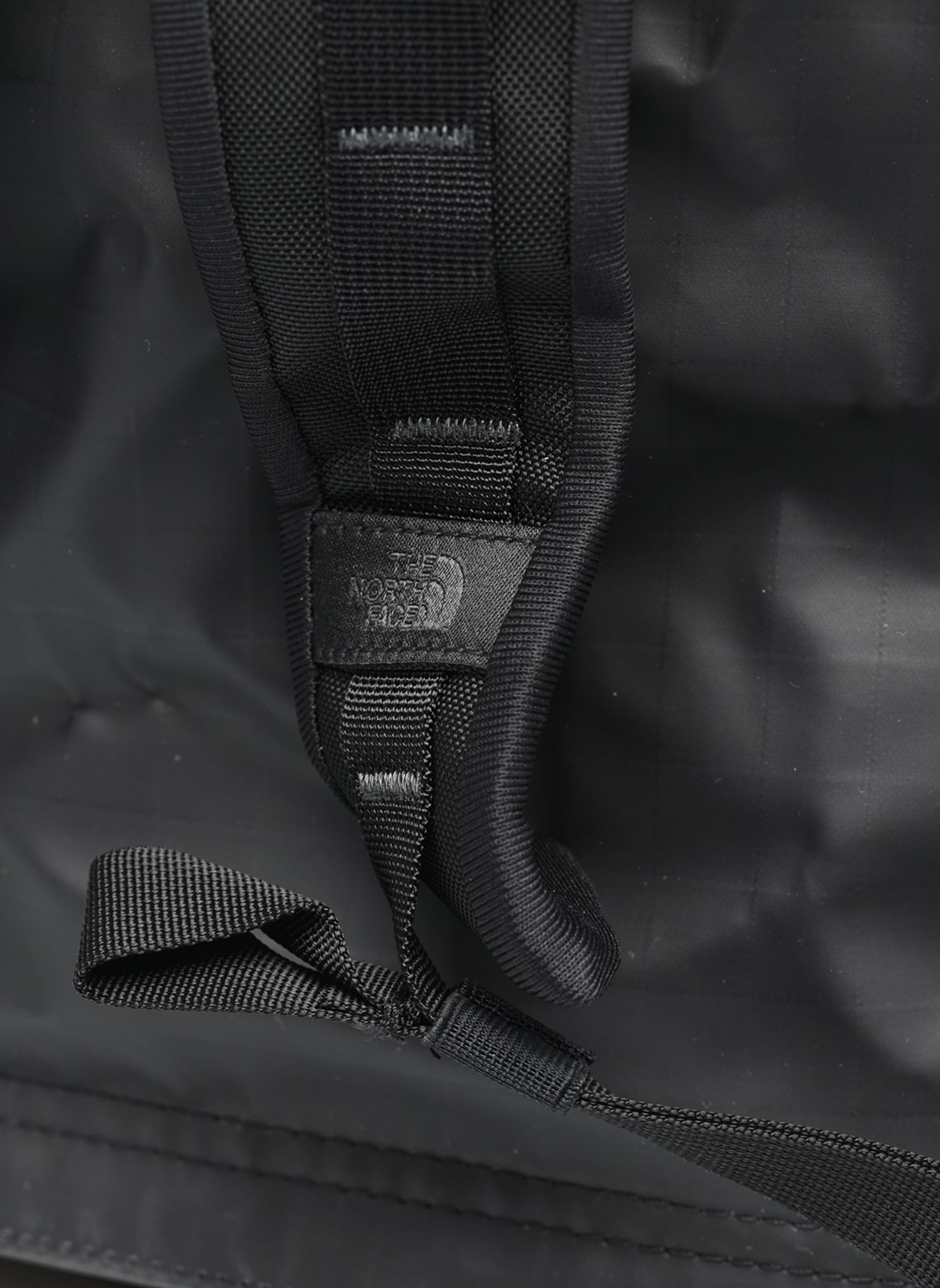 Reisetaschen Base Camp Voyager Duffel 32L schwarz The North Face Reisetaschen Base Camp Voyager Duffel 32L schwarz TNF BLACK/ASPHALT GREY