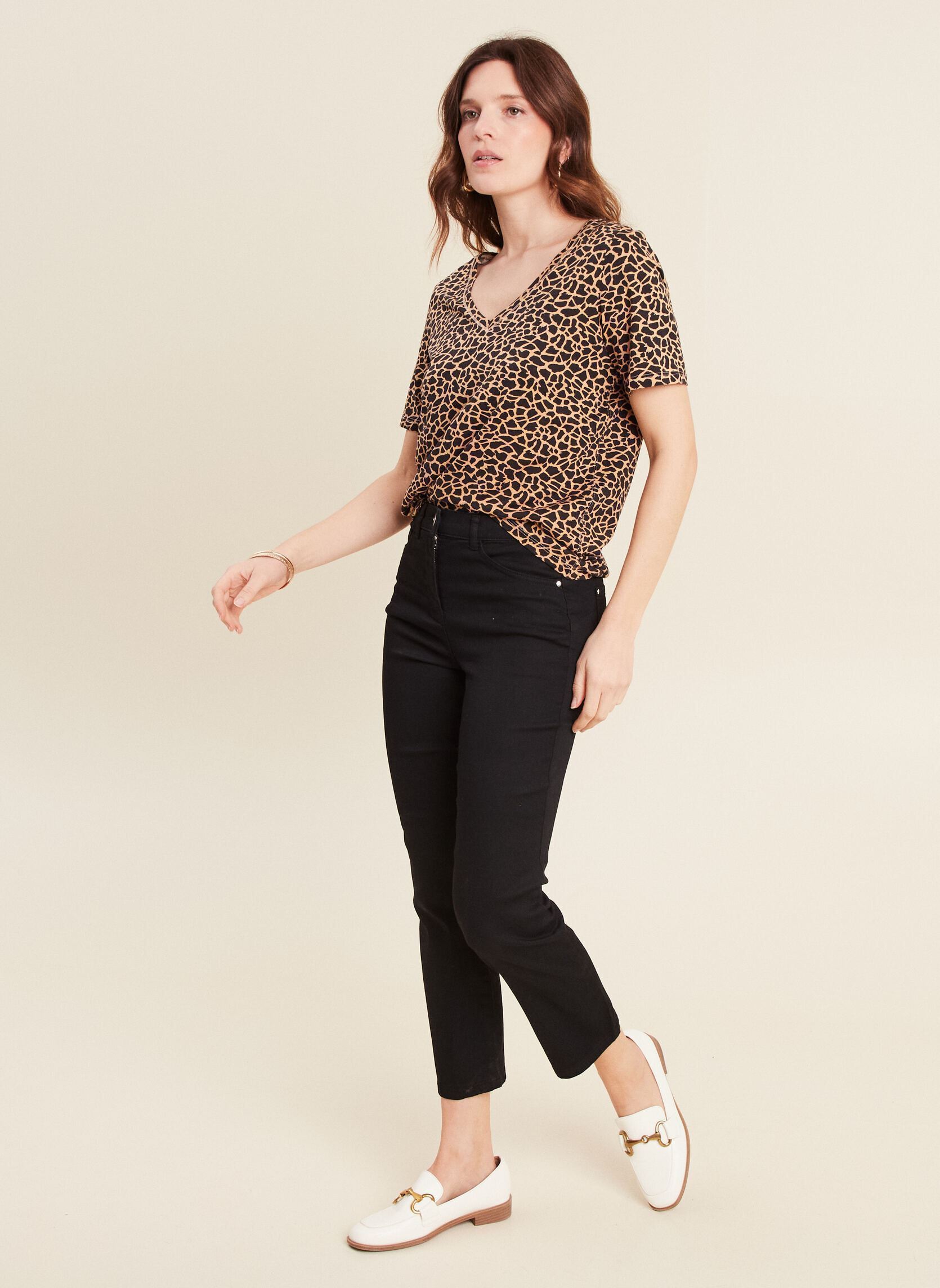 Tee-shirts manches courtes TIBRICOP femme noir Bréal Tee-shirts manches courtes TIBRICOP femme noir ANI-GIRAFON-MID-BR