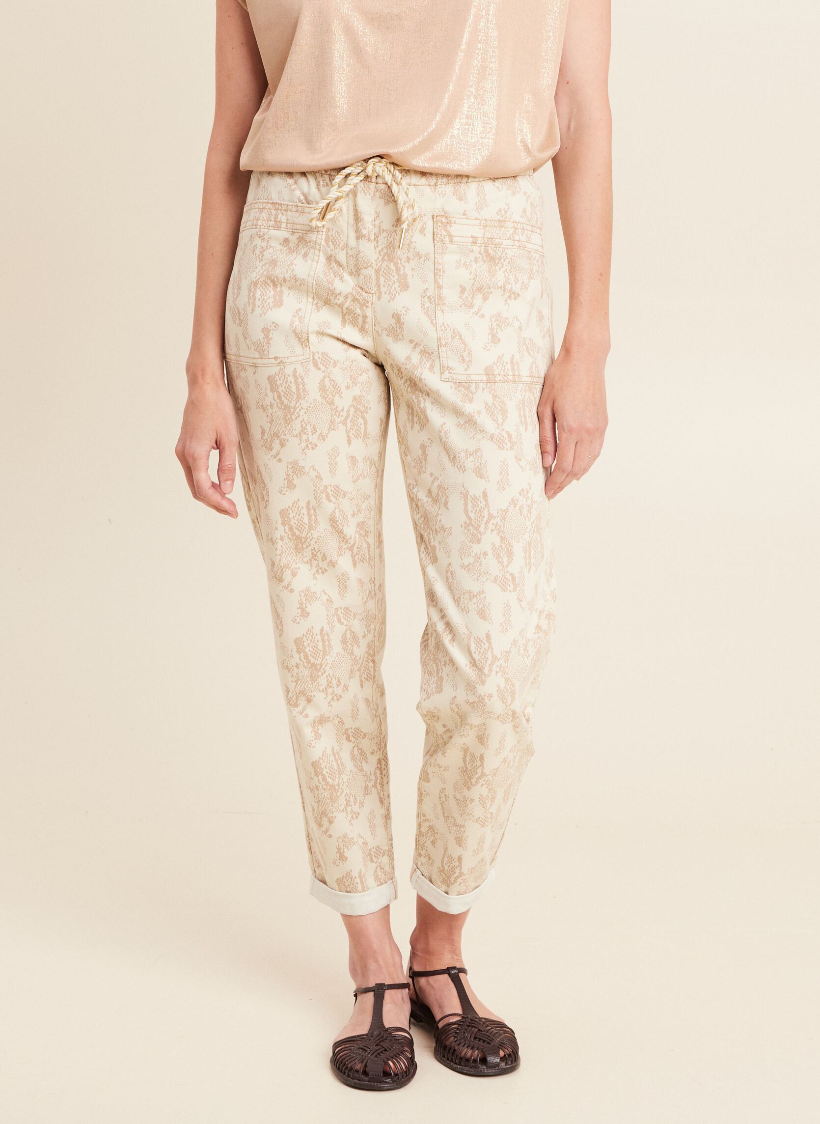 Pantalons chinos PEBATPRINT femme beige Bréal Pantalons chinos PEBATPRINT femme beige ANI-UNIPYTHON-SMALL