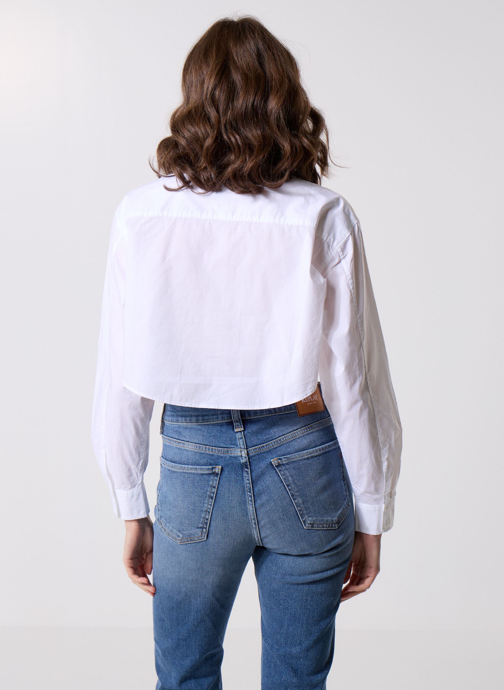 Lange mouw overhemden Woven Label Cropped J20J225078 dames wit Calvin Klein Jeans Lange mouw overhemden Woven Label Cropped J20J225078 dames wit BRIGHT WHITE