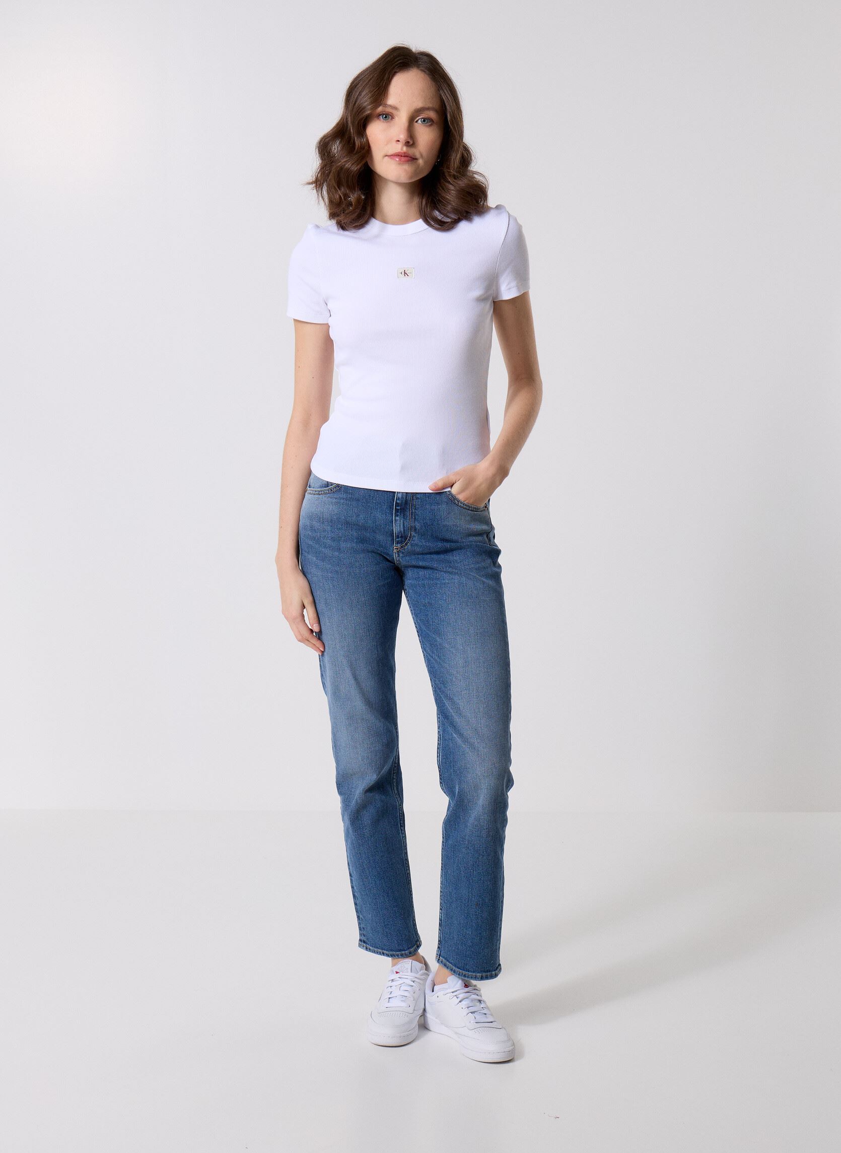Kurzarm-T-Shirts Woven Label Rib Fitt J20J225245 damen weiß Calvin Klein Jeans Kurzarm-T-Shirts Woven Label Rib Fitt J20J225245 damen weiß BRILLIANT WHITE
