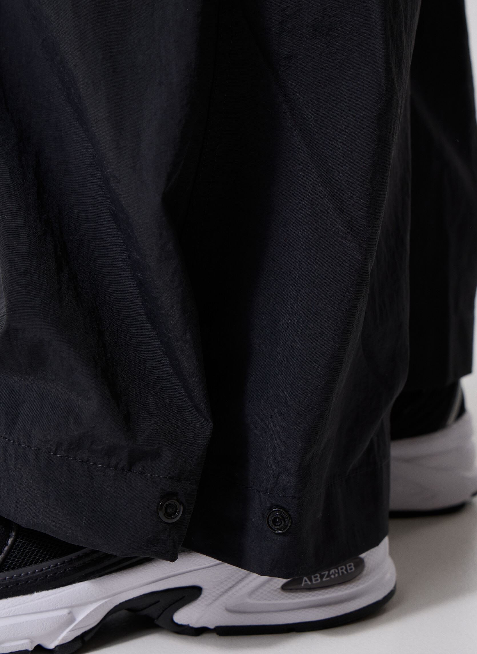 Cargohosen Woven Cargo Pant damen schwarz New Balance Cargohosen Woven Cargo Pant damen schwarz Black
