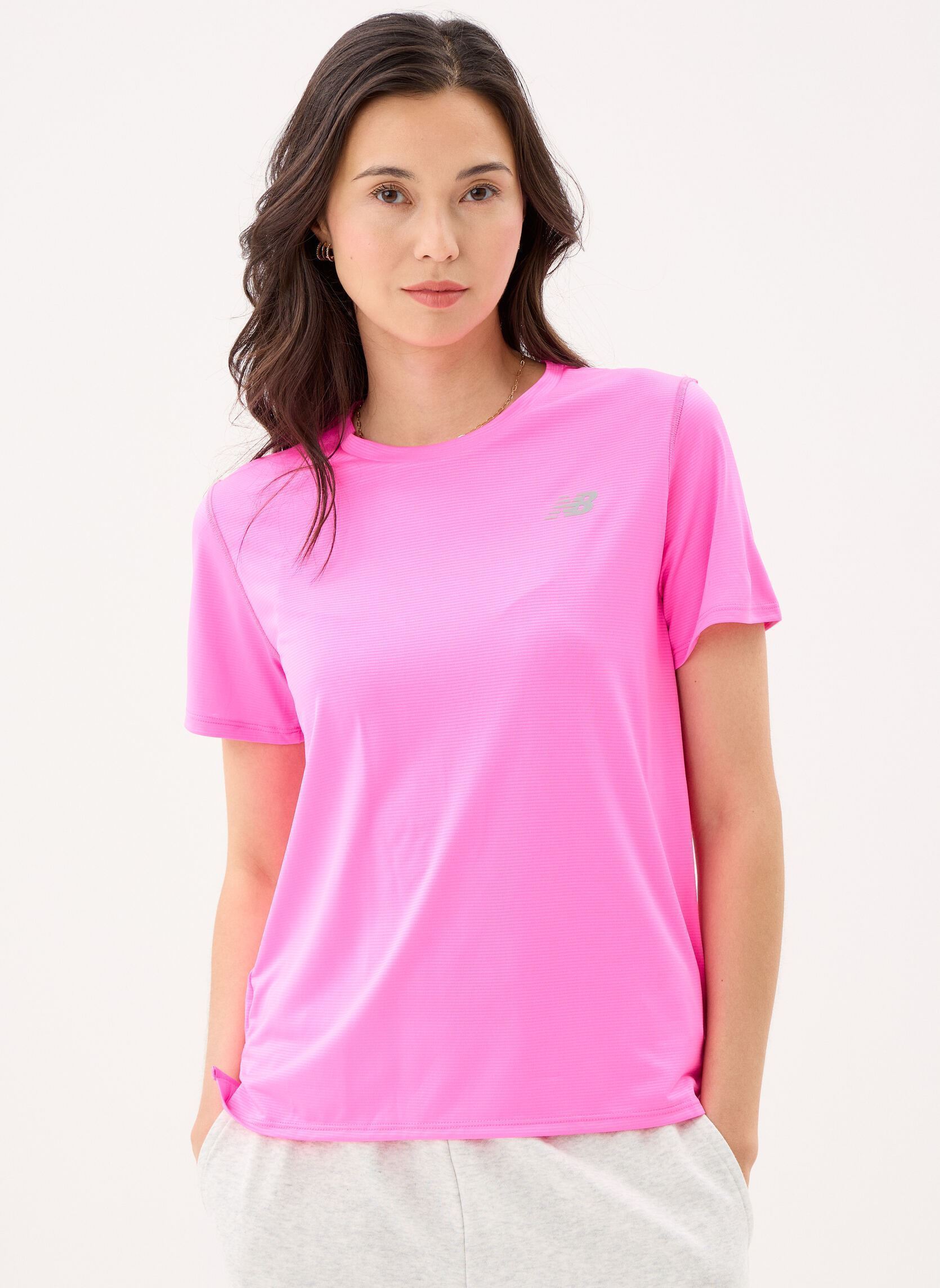 Vêtements New Balance Sport Essentials T Shirt Women pour