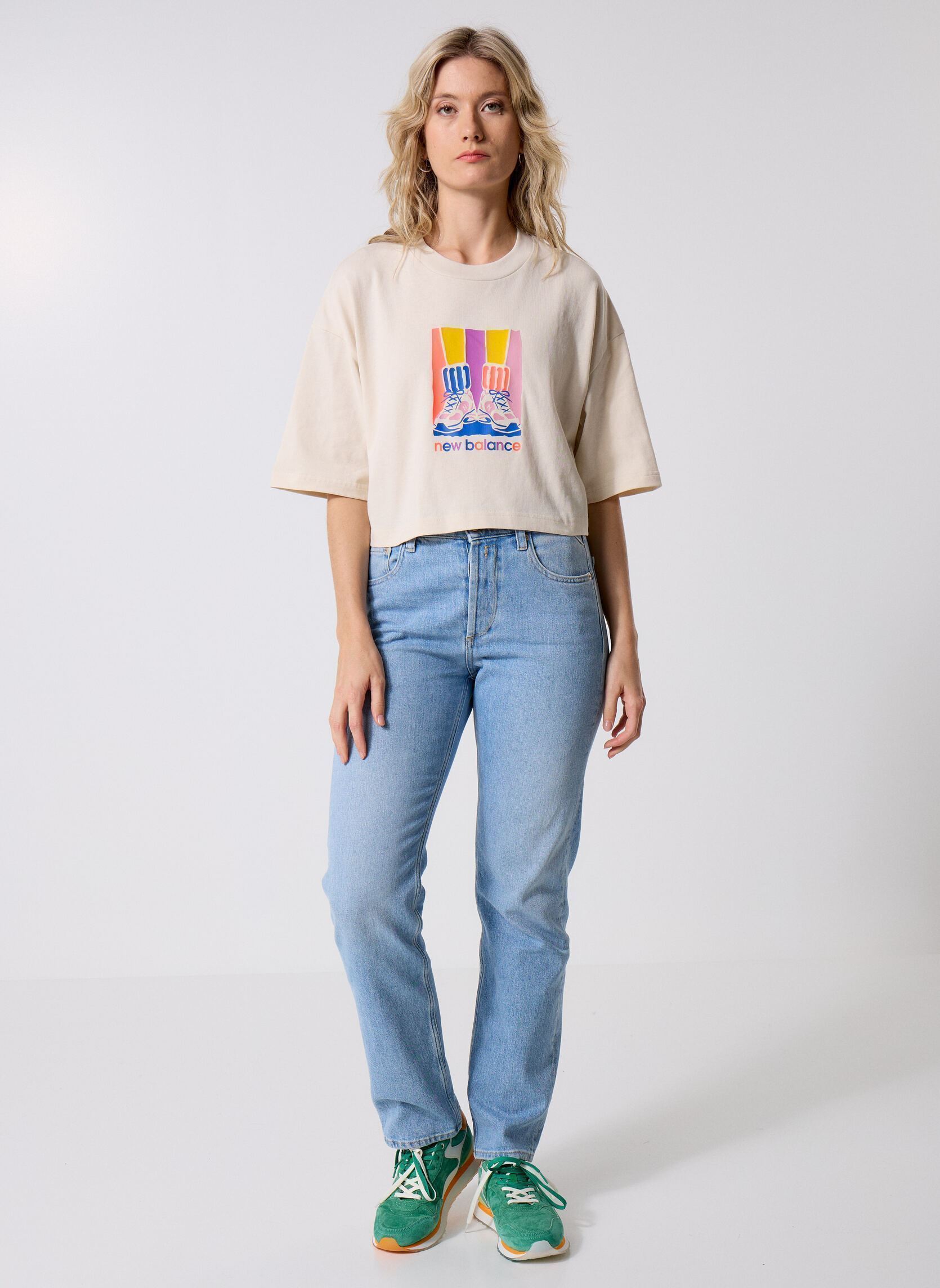 Tee-shirts manches courtes Athletics Gradient Shoes T-Shirt femme beige New Balance Tee-shirts manches courtes Athletics Gradient Shoes T-Shirt femme beige Linen