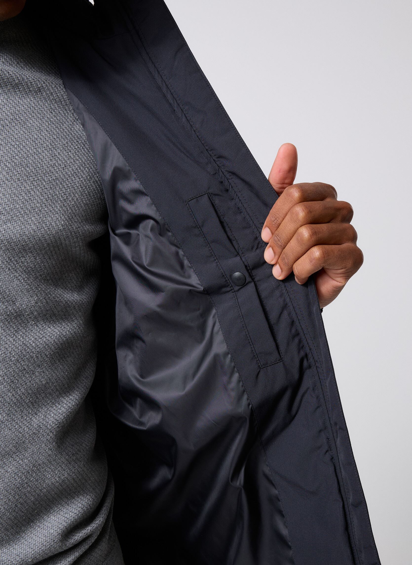 Windbreaker / Windjacken Winterized Windbreaker Jacket herren schwarz New Balance Windbreaker / Windjacken Winterized Windbreaker Jacket herren schwarz Black