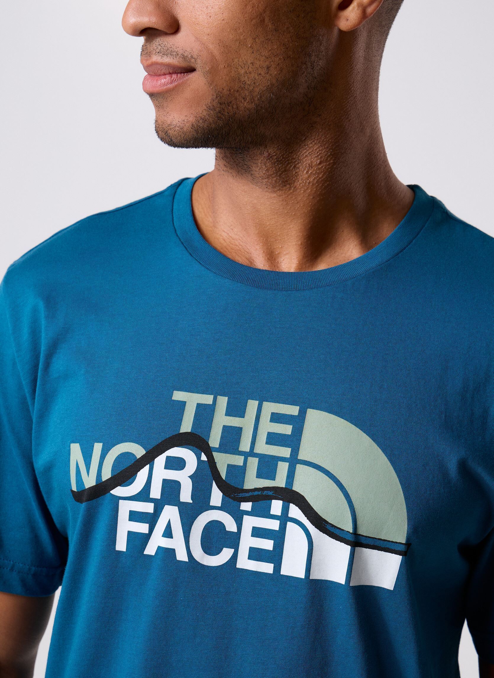 Tee-shirts manches courtes M Ss Mountain Line Tee homme bleu The North Face Tee-shirts manches courtes M Ss Mountain Line Tee homme bleu MINERAL INK