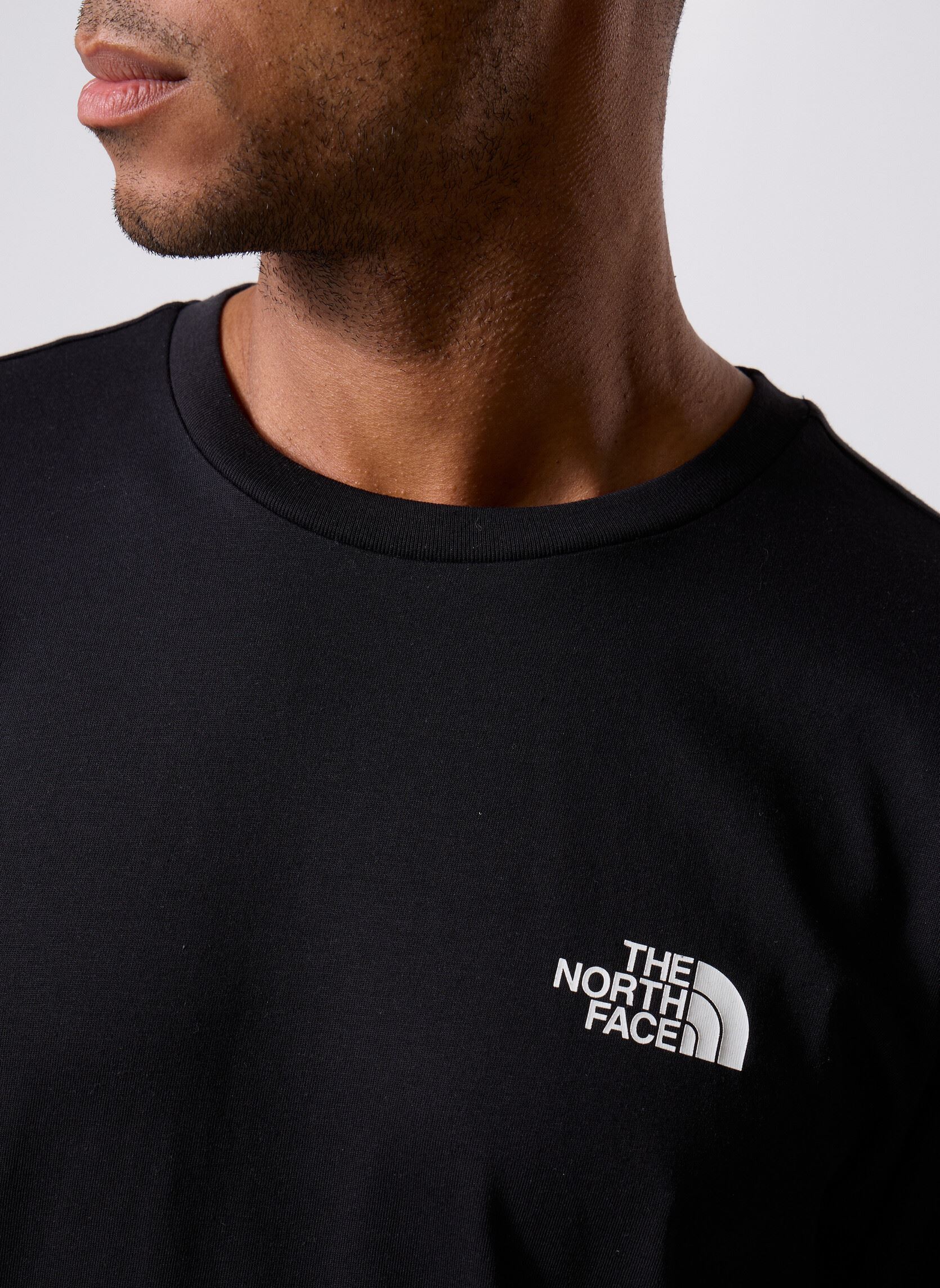 Camisetas de manga larga M L/S Simple Dome Tee NF0A87QNJK31 hombre negro The North Face Camisetas de manga larga M L/S Simple Dome Tee NF0A87QNJK31 hombre negro TNF BLACK