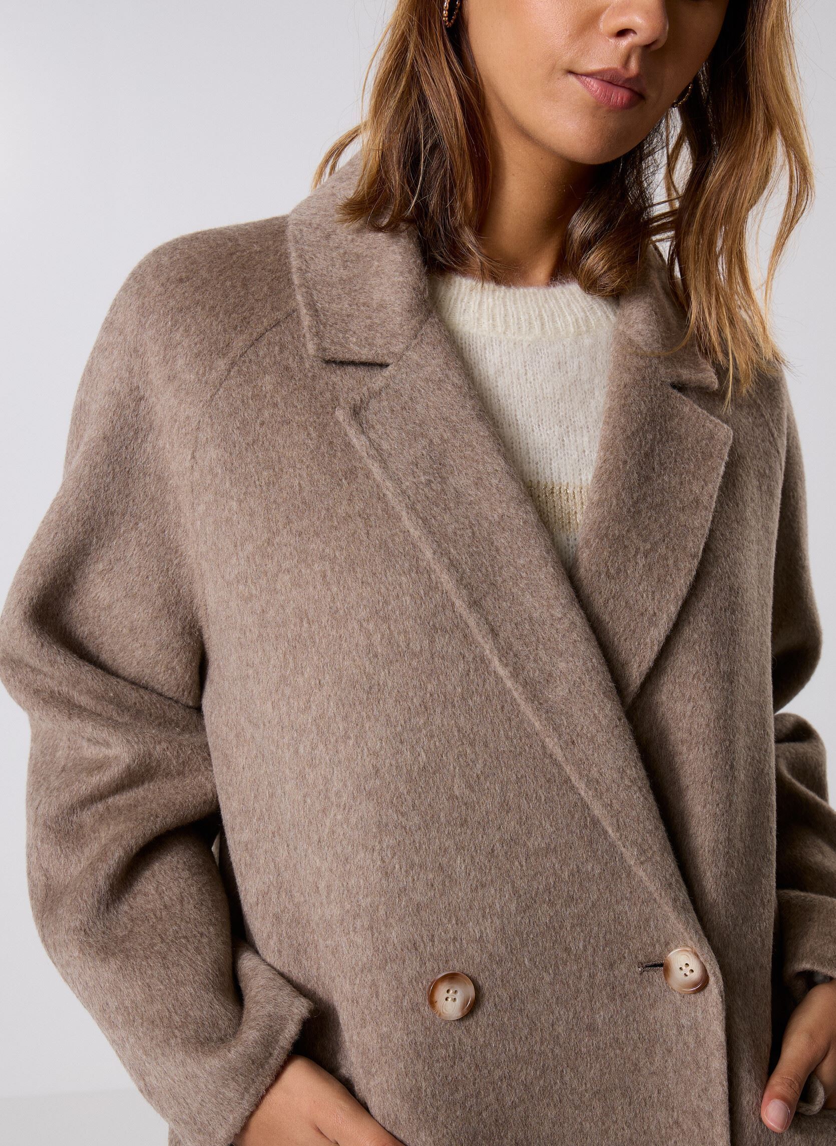 Mäntel Yama damen beige Des Petits Hauts Mäntel Yama damen beige Loup