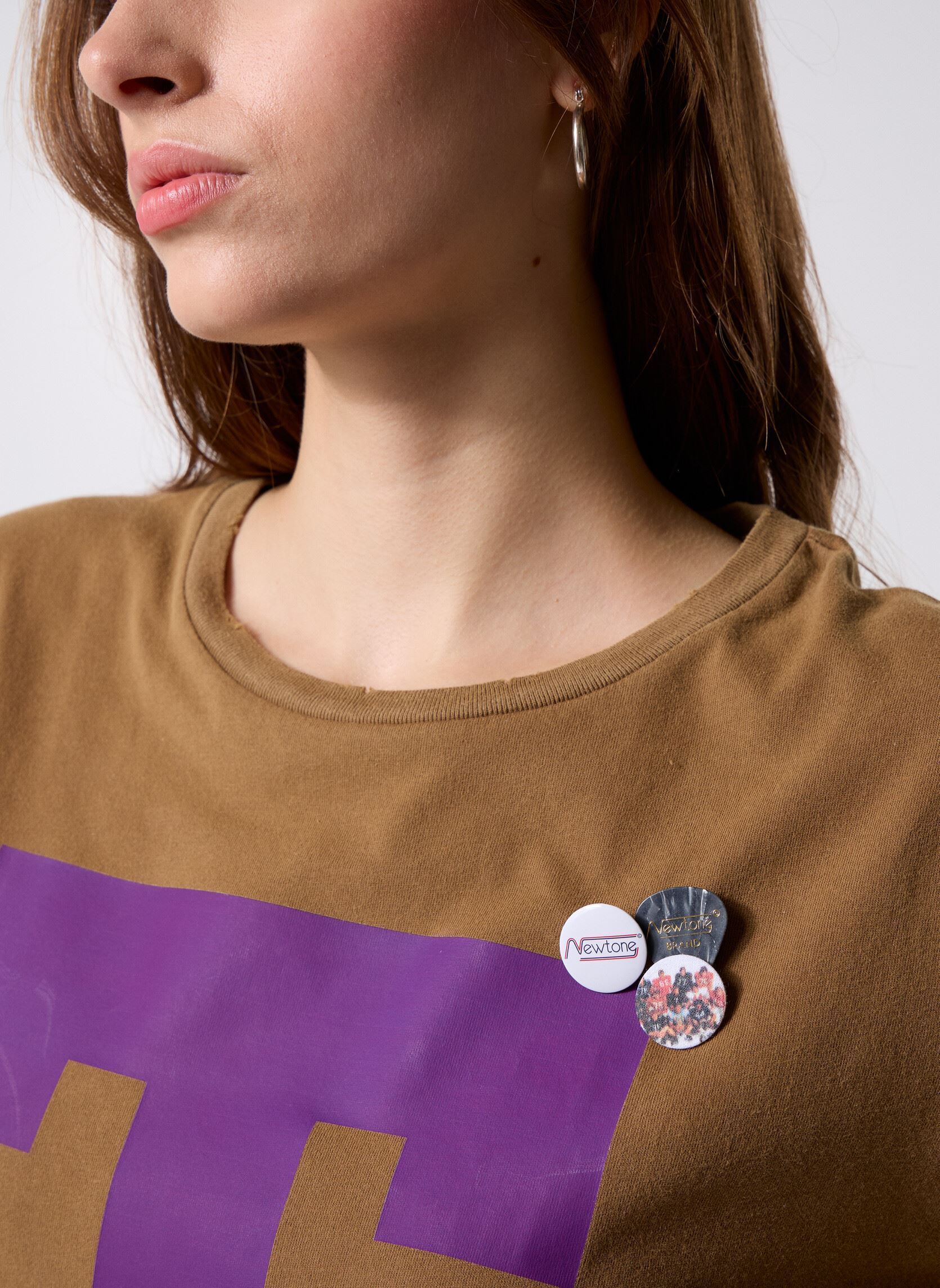 Tee-shirts manches courtes TSHIRT STARLIGHT LETTERS femme rose Newtone Tee-shirts manches courtes TSHIRT STARLIGHT LETTERS femme rose HAVANE