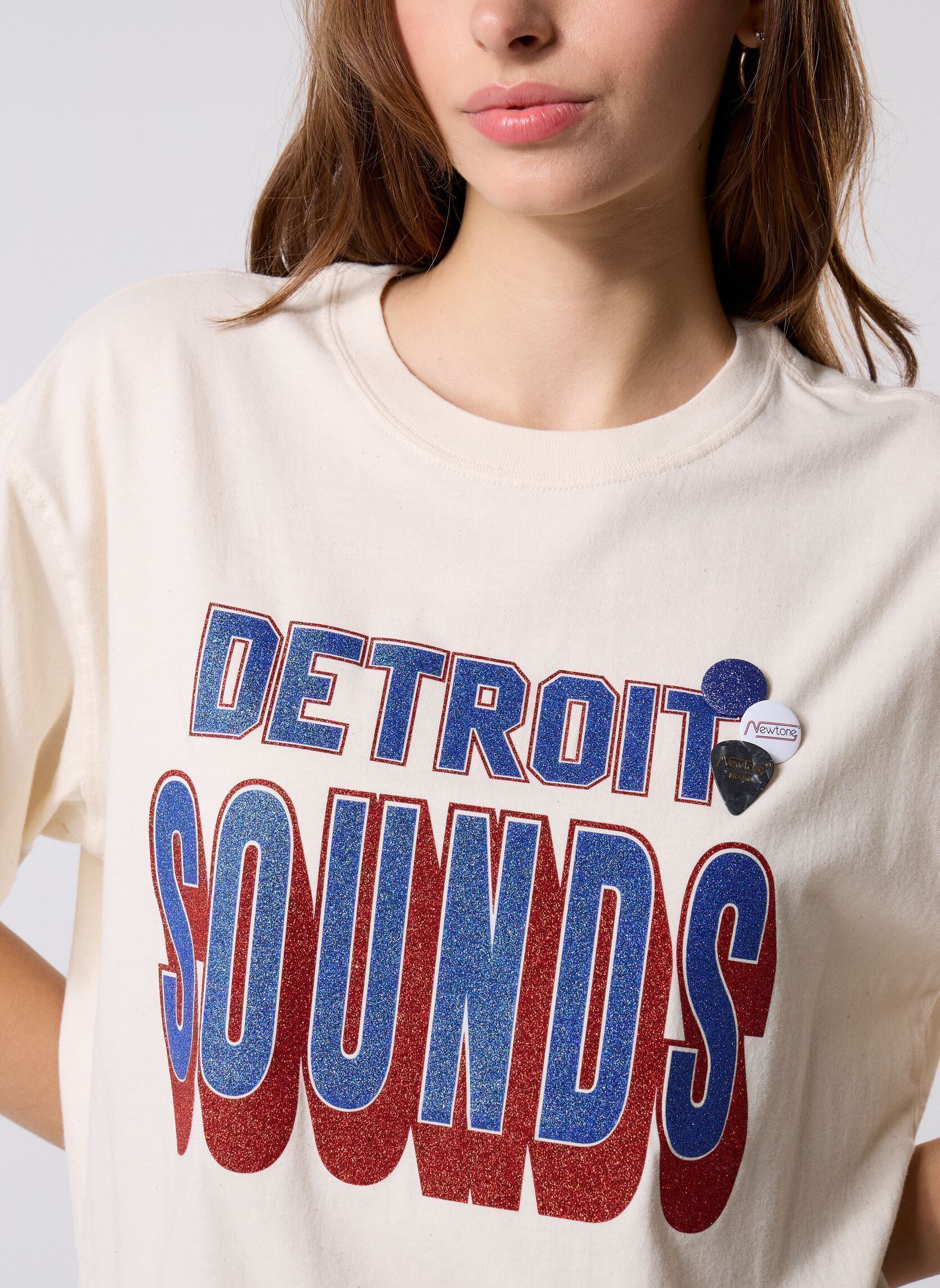 Tee-shirts manches courtes TSHIRT TRUCKER SONG femme blanc Newtone Tee-shirts manches courtes TSHIRT TRUCKER SONG femme blanc NATURAL