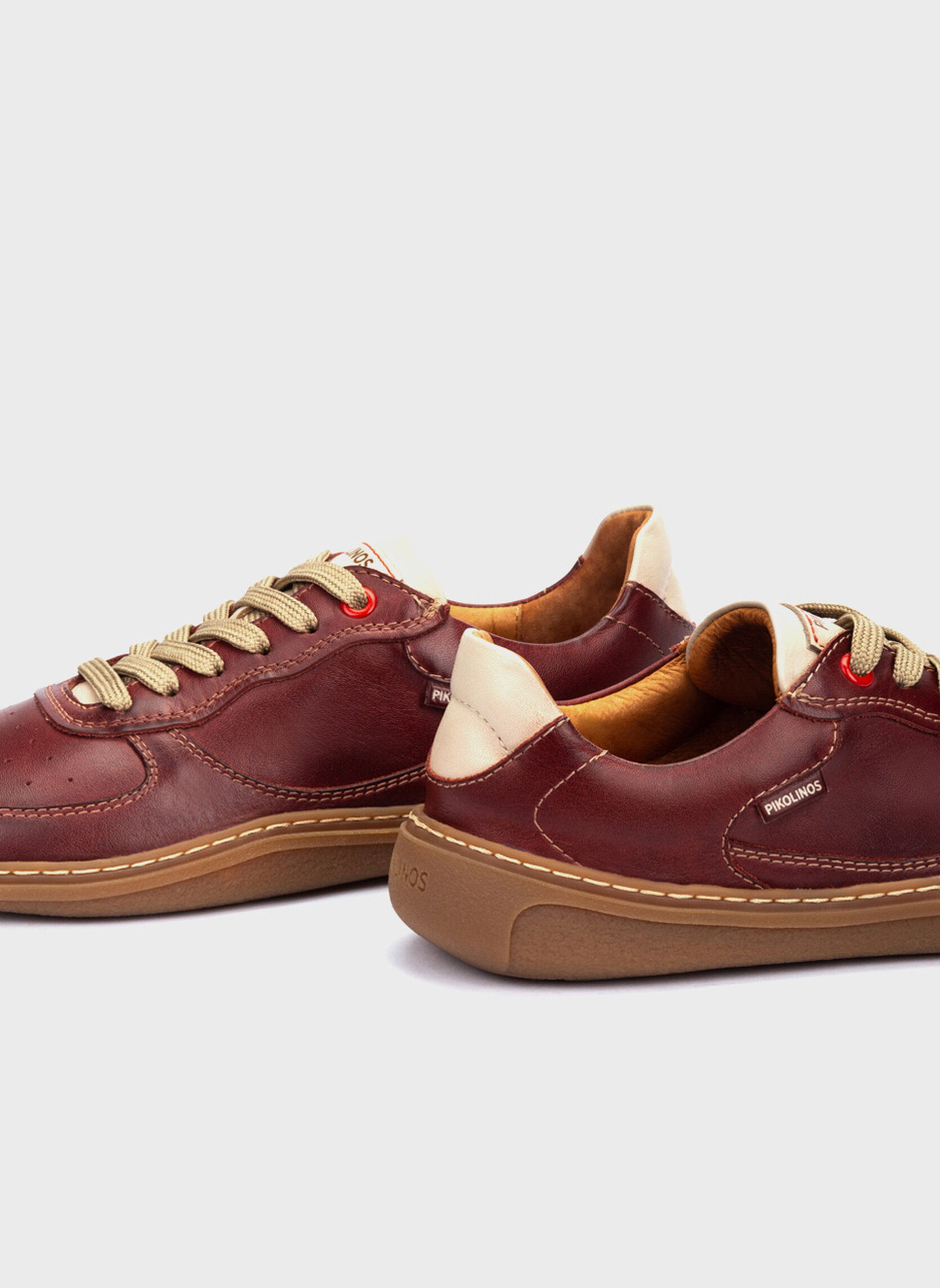 Baskets basses ARANJUEZ homme rouge Pikolinos Baskets basses ARANJUEZ homme rouge Rouge