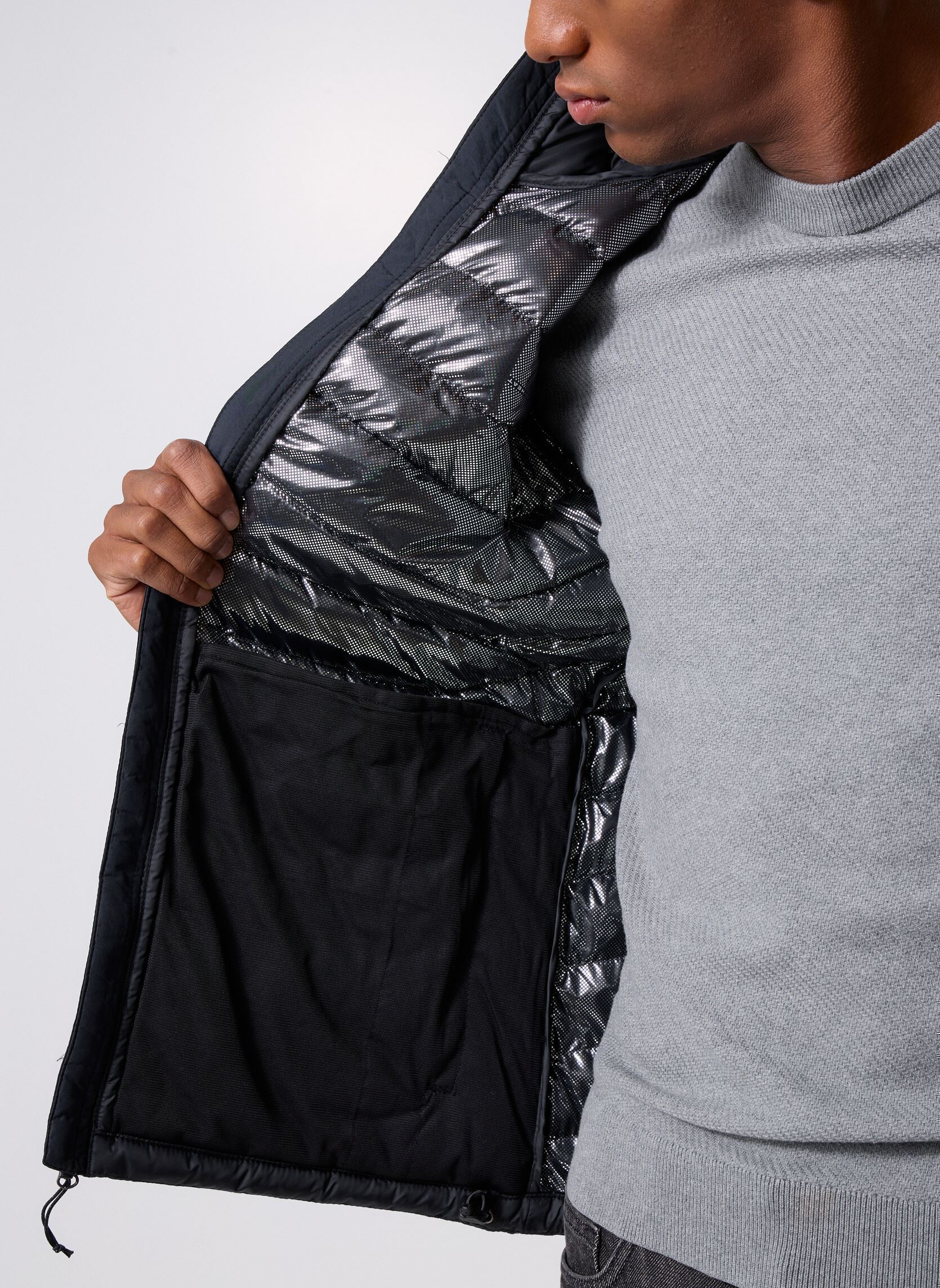 Gewatteerde jassen Powder Lite II Hooded Jacket 2086944010 heren zwart Columbia Gewatteerde jassen Powder Lite II Hooded Jacket 2086944010 heren zwart BLACK