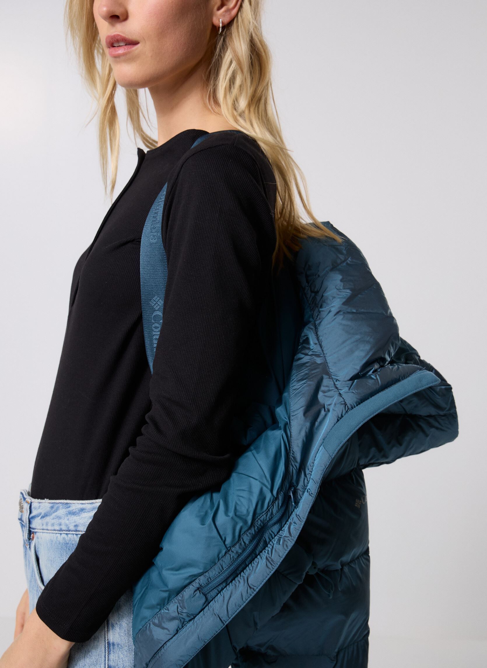 Doudounes Amaze Puff Hooded Jacket femme bleu Columbia Doudounes Amaze Puff Hooded Jacket femme bleu EVERBLUE HIGH SHINE