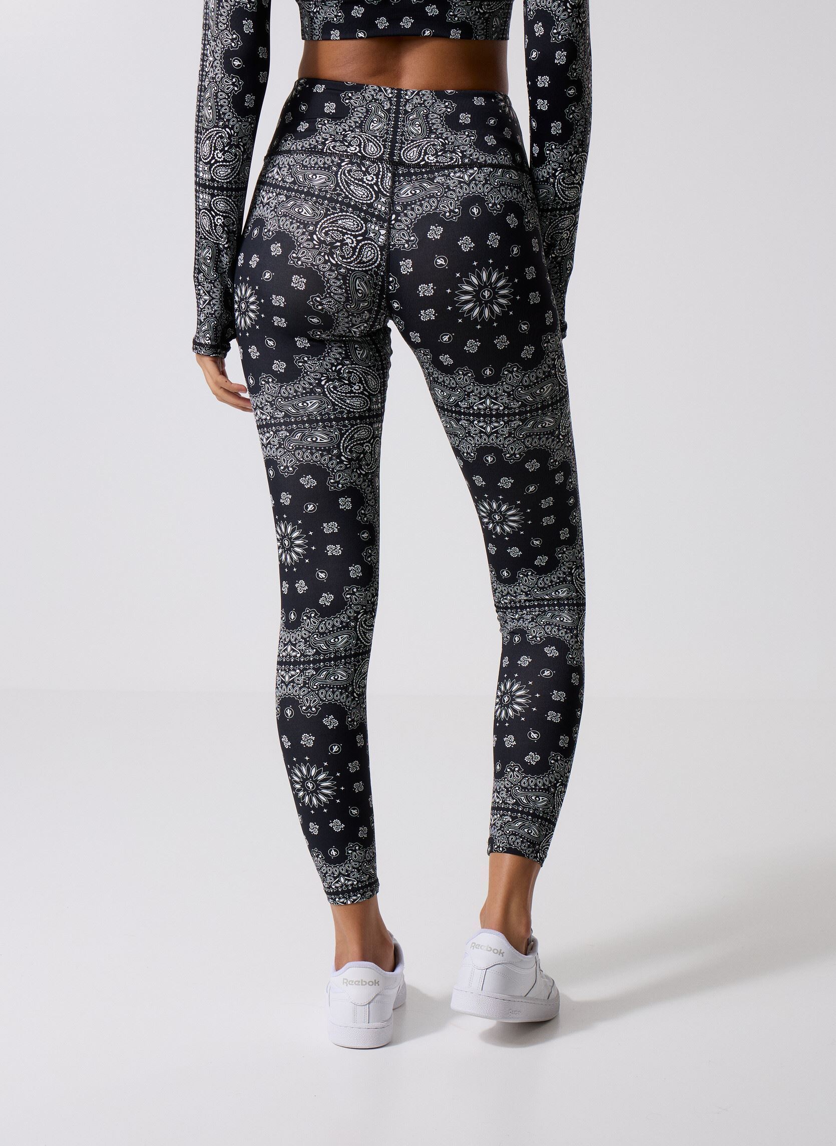 Leggings Yoga Legging femme noir Arizona Love Leggings Yoga Legging femme noir BLACK BANDANA