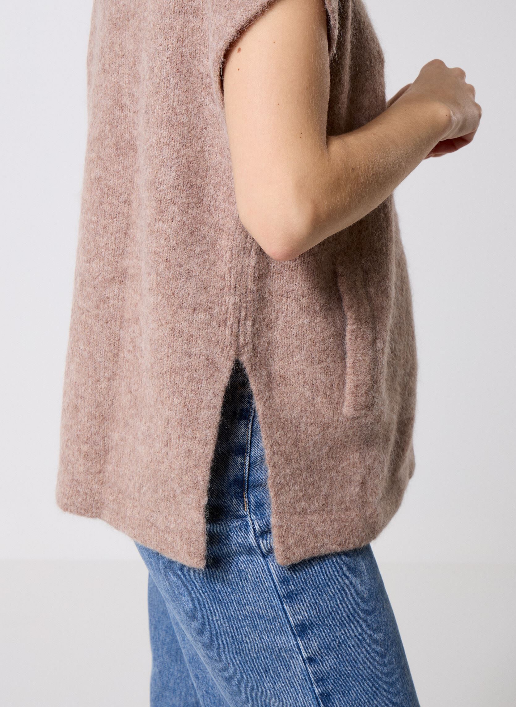 Strickjacken und Westen Gw2513 Gilet damen braun Five Jeans Strickjacken und Westen Gw2513 Gilet damen braun CAPPUCCINO