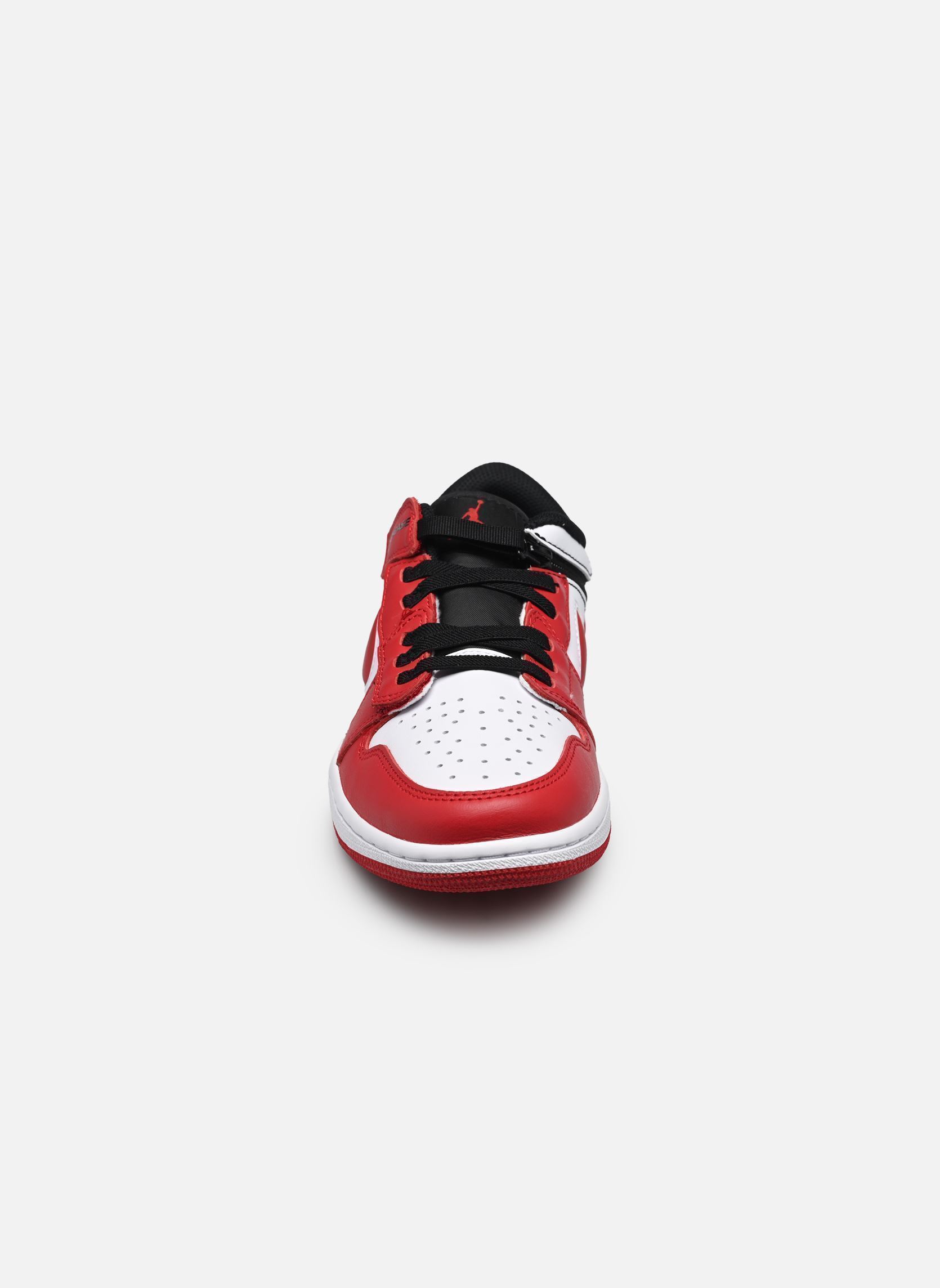 Baskets AIR JORDAN 1 LOW FLYEASE homme multicolore Nike Baskets AIR JORDAN 1 LOW FLYEASE homme multicolore WHITE/BLACK/GYM RED