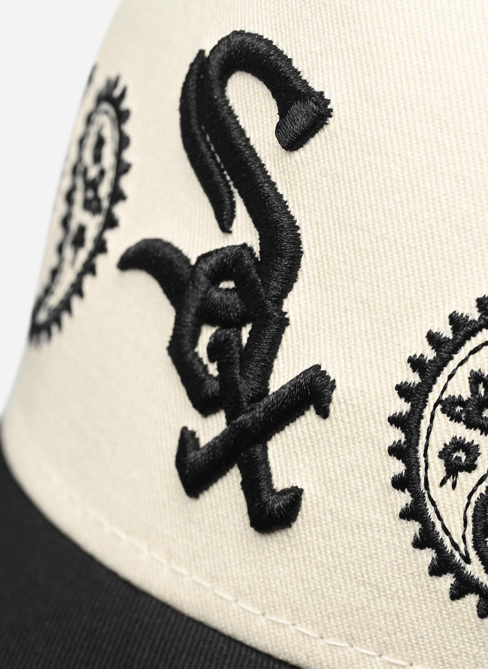 Casquettes Paisley E-Frame femme blanc New Era Casquettes Paisley E-Frame femme blanc Chicago White Sox Chwblk
