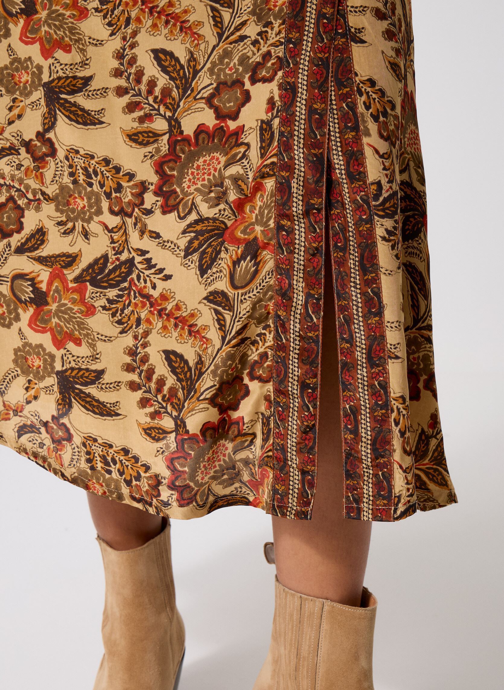 Gonne lunghe Teresa donna multicolore Maison Hotel Gonne lunghe Teresa donna multicolore AUTUMN LEAVES