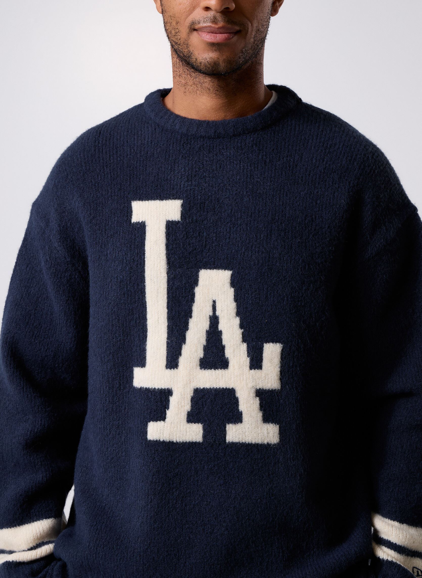 Sweats Mlb Knit Sweater homme bleu New Era Sweats Mlb Knit Sweater homme bleu Los Angeles Dodgers Nvy