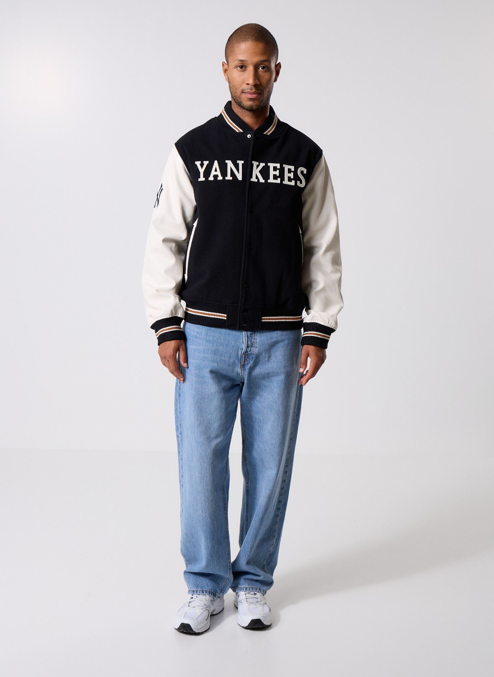 Bomberjacks Mlb Wrdmrk Varsity Jckt heren zwart New Era Bomberjacks Mlb Wrdmrk Varsity Jckt heren zwart New York Yankees Blk