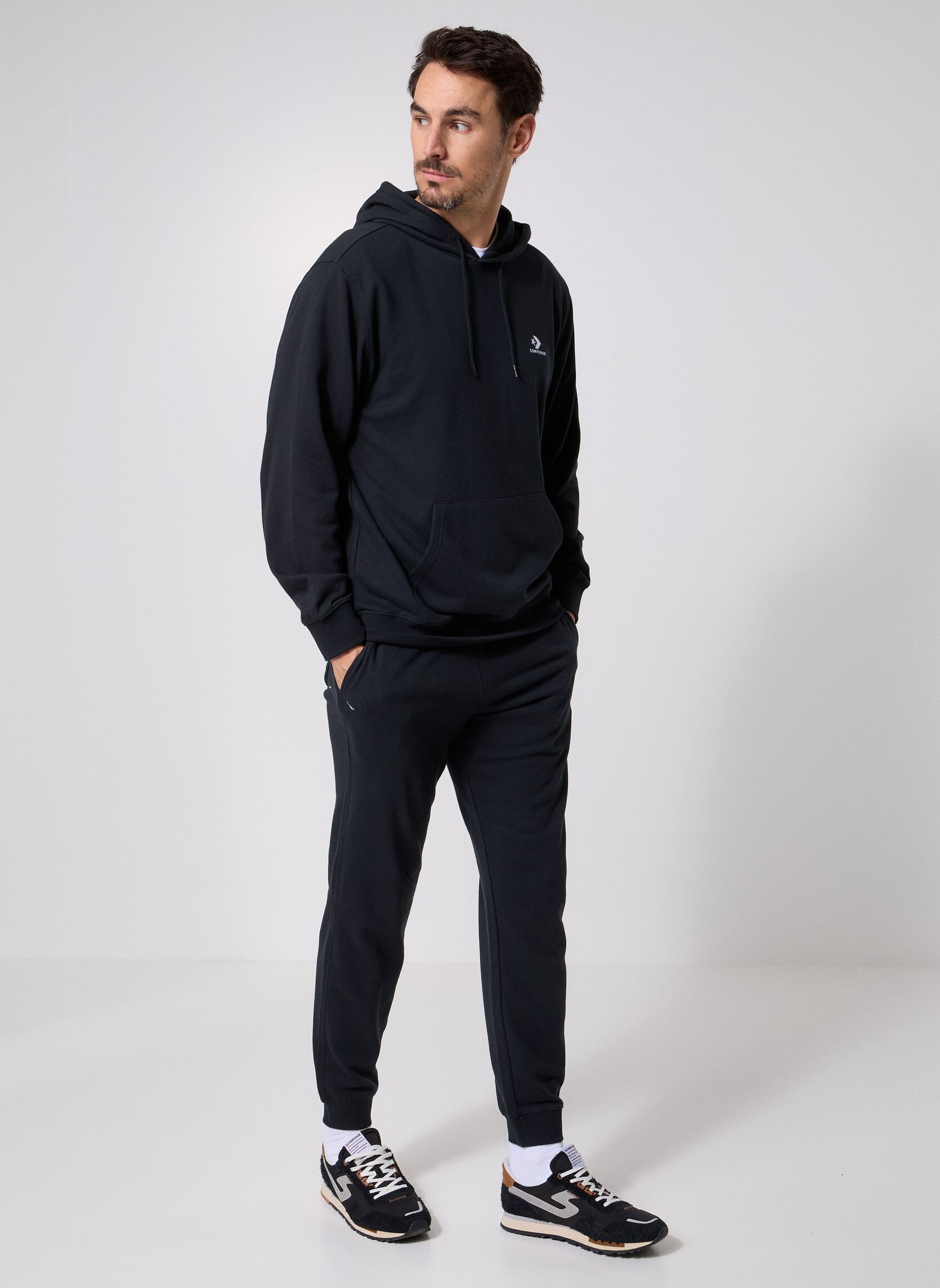 Joggings Std Fit Str Chv Pant homme noir Converse Joggings Std Fit Str Chv Pant homme noir Black Black