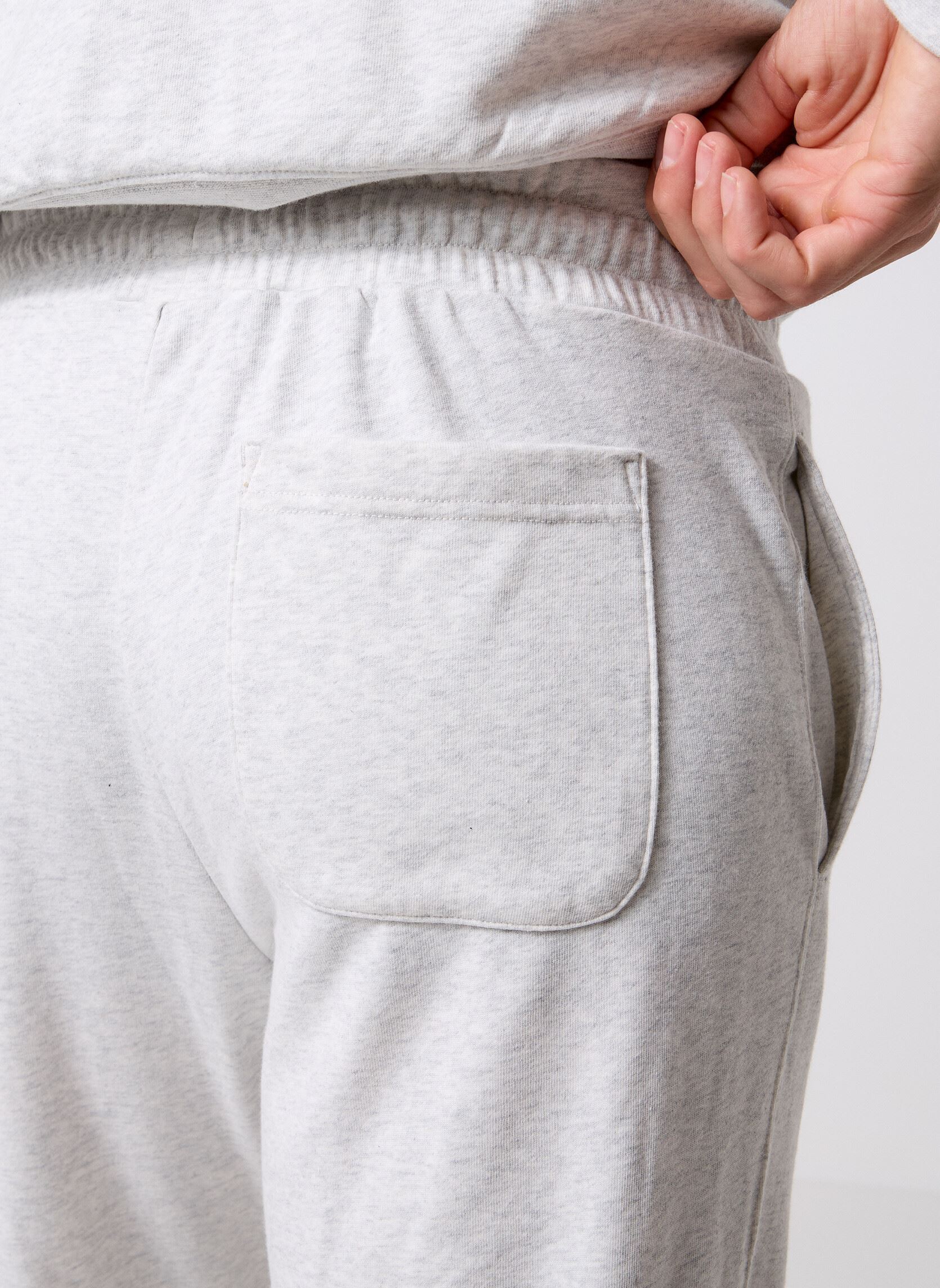 Joggingbroeken Std Fit Str Chv Pant heren grijs Converse Joggingbroeken Std Fit Str Chv Pant heren grijs Lt Grey Heather Grey