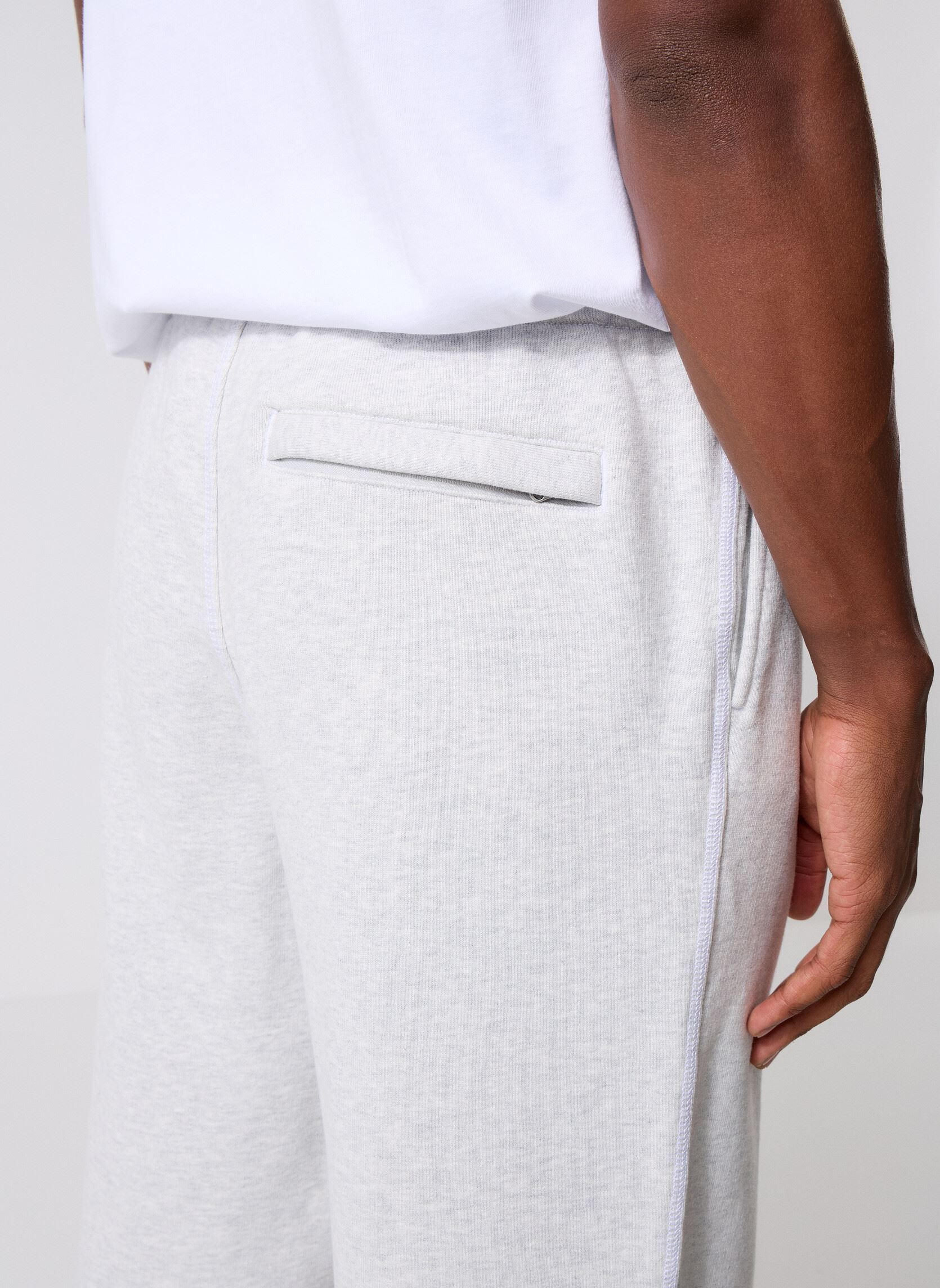 Joggingbroeken Gold Standard Pant heren grijs Converse Joggingbroeken Gold Standard Pant heren grijs Lt Grey Heather Grey