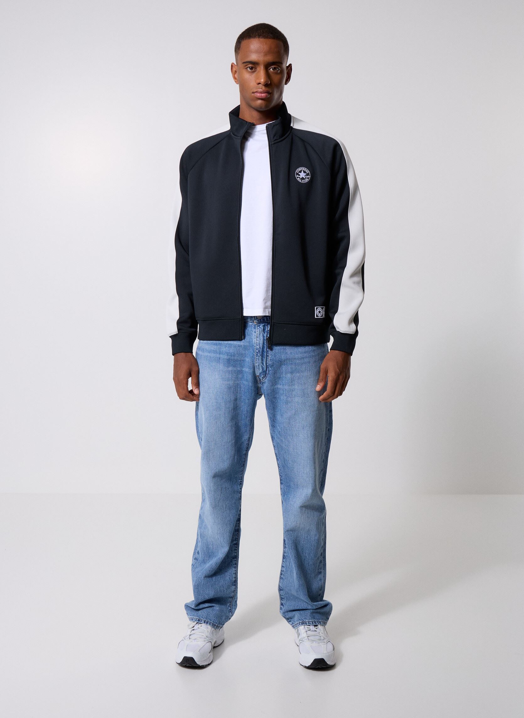 Vestes de survêtement Retro Track Jkt homme noir Converse Vestes de survêtement Retro Track Jkt homme noir Blk/Wht Black