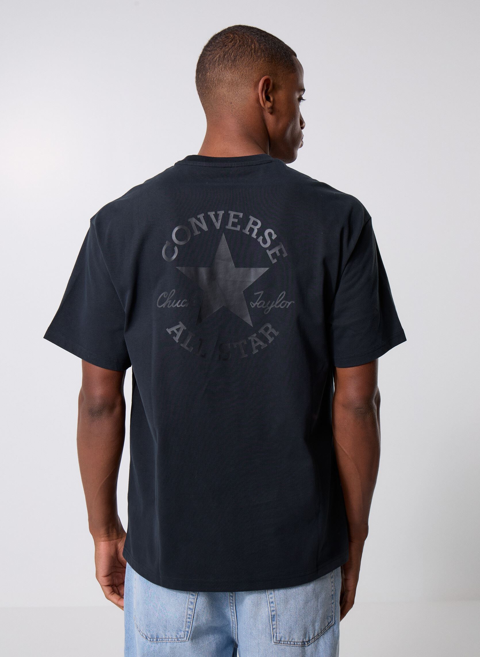 T-shirts met korte mouwen Sneaker Patch Tee heren zwart Converse T-shirts met korte mouwen Sneaker Patch Tee heren zwart Black Black