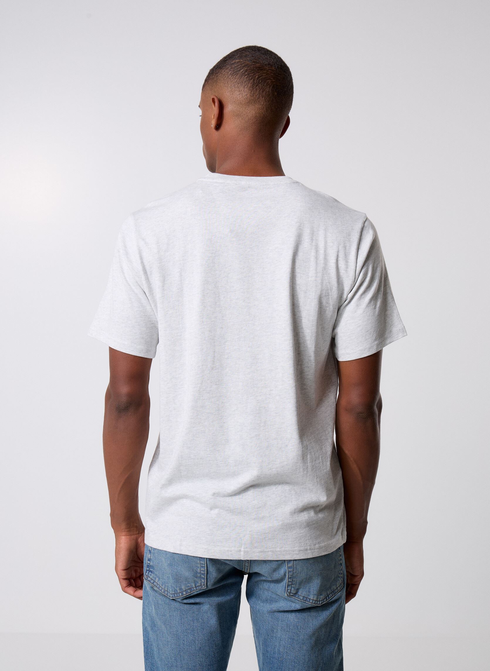 T-shirts met korte mouwen Cvm5T458Standard Fit heren grijs Converse T-shirts met korte mouwen Cvm5T458Standard Fit heren grijs Lt Grey Heather Grey